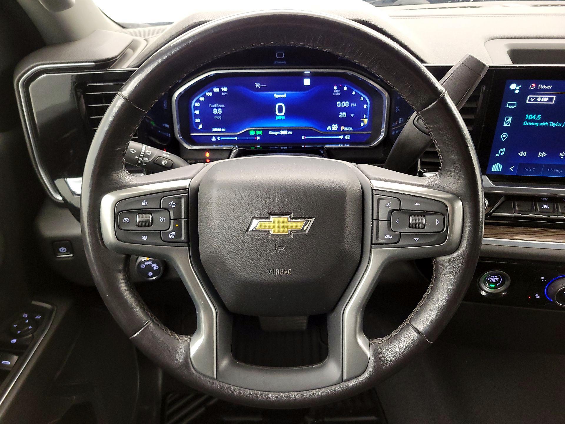 Thumbnail: 2022 Chevrolet Silverado 1500 - 10