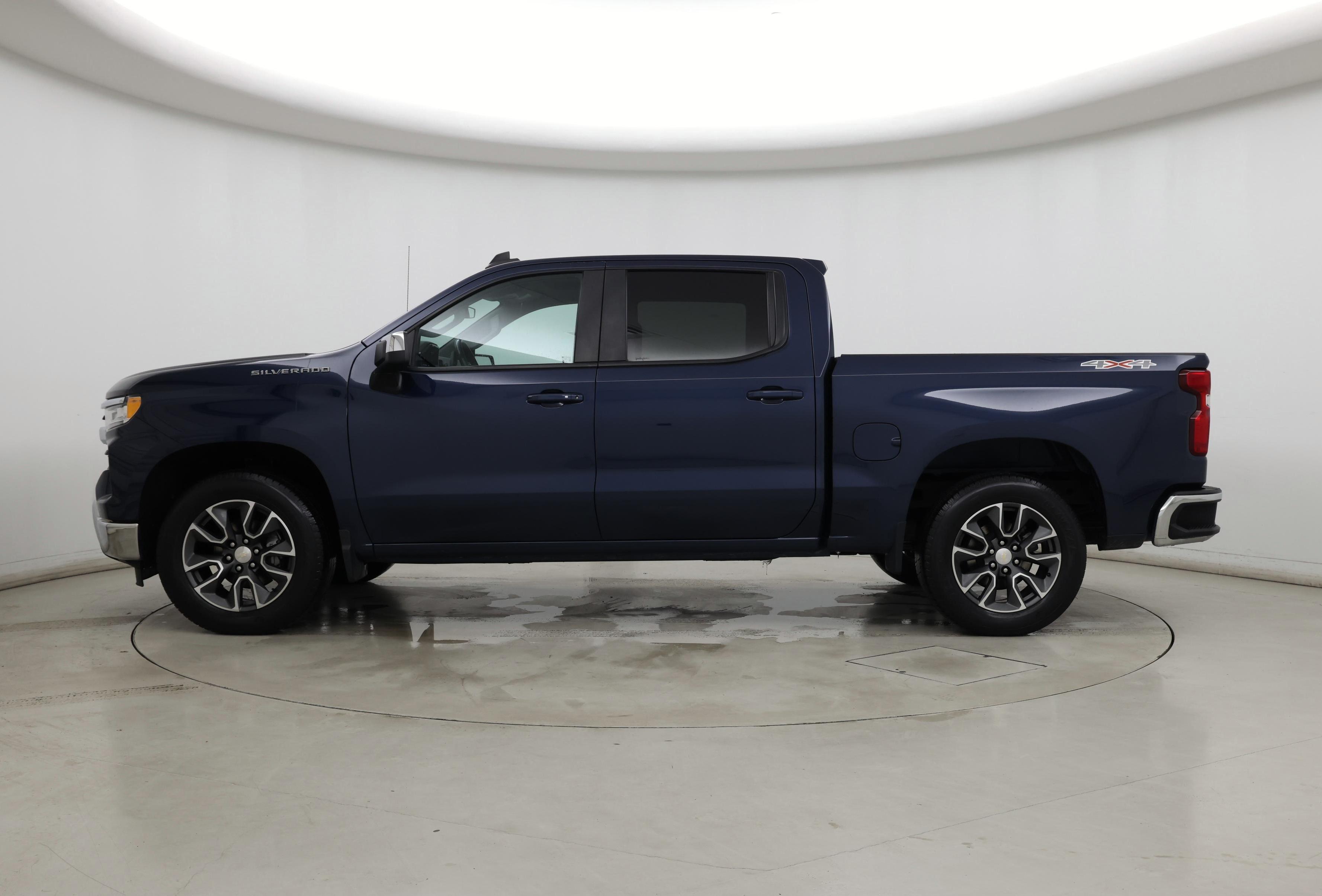 Thumbnail: 2022 Chevrolet Silverado 1500 - 3