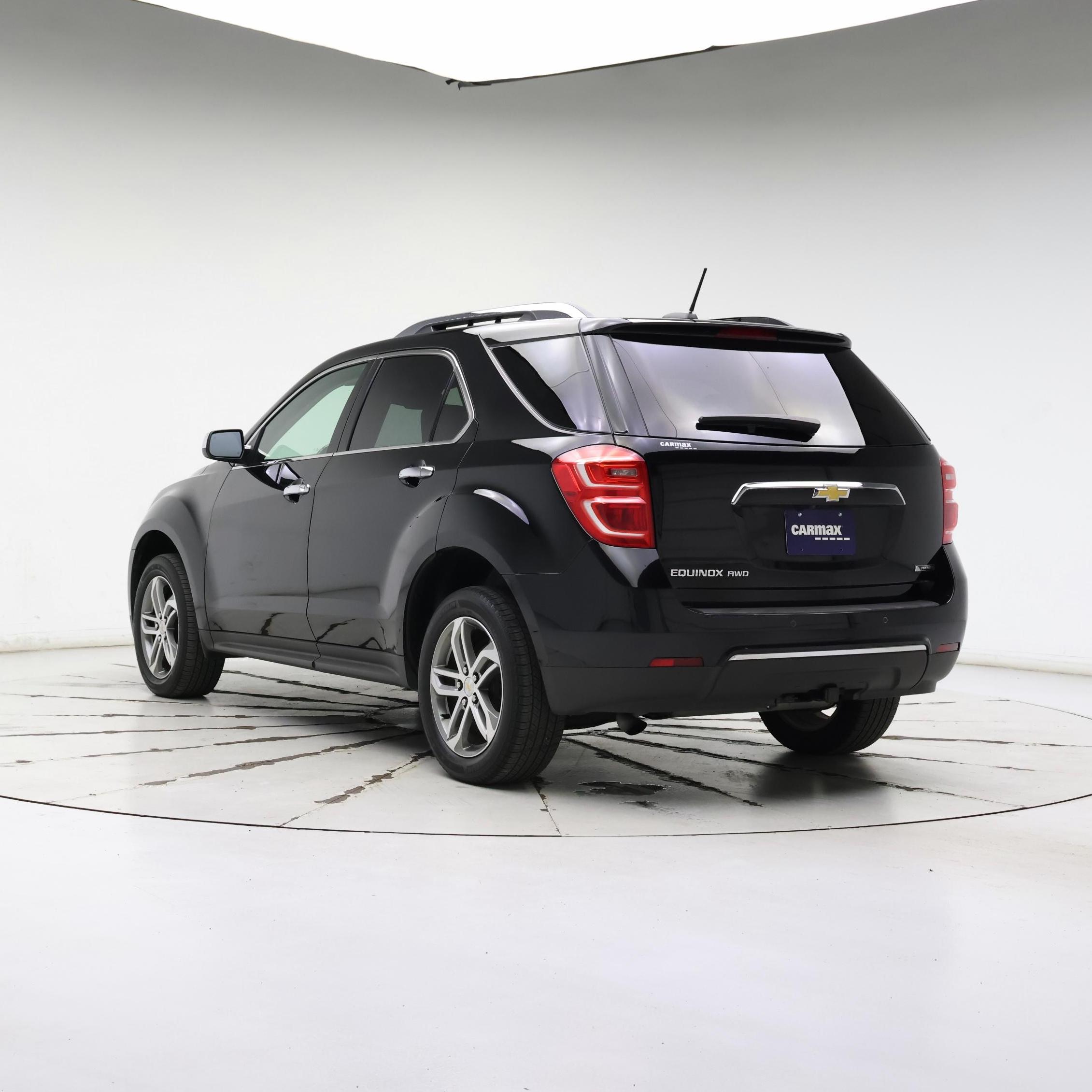 Thumbnail: 2017 Chevrolet Equinox - 2
