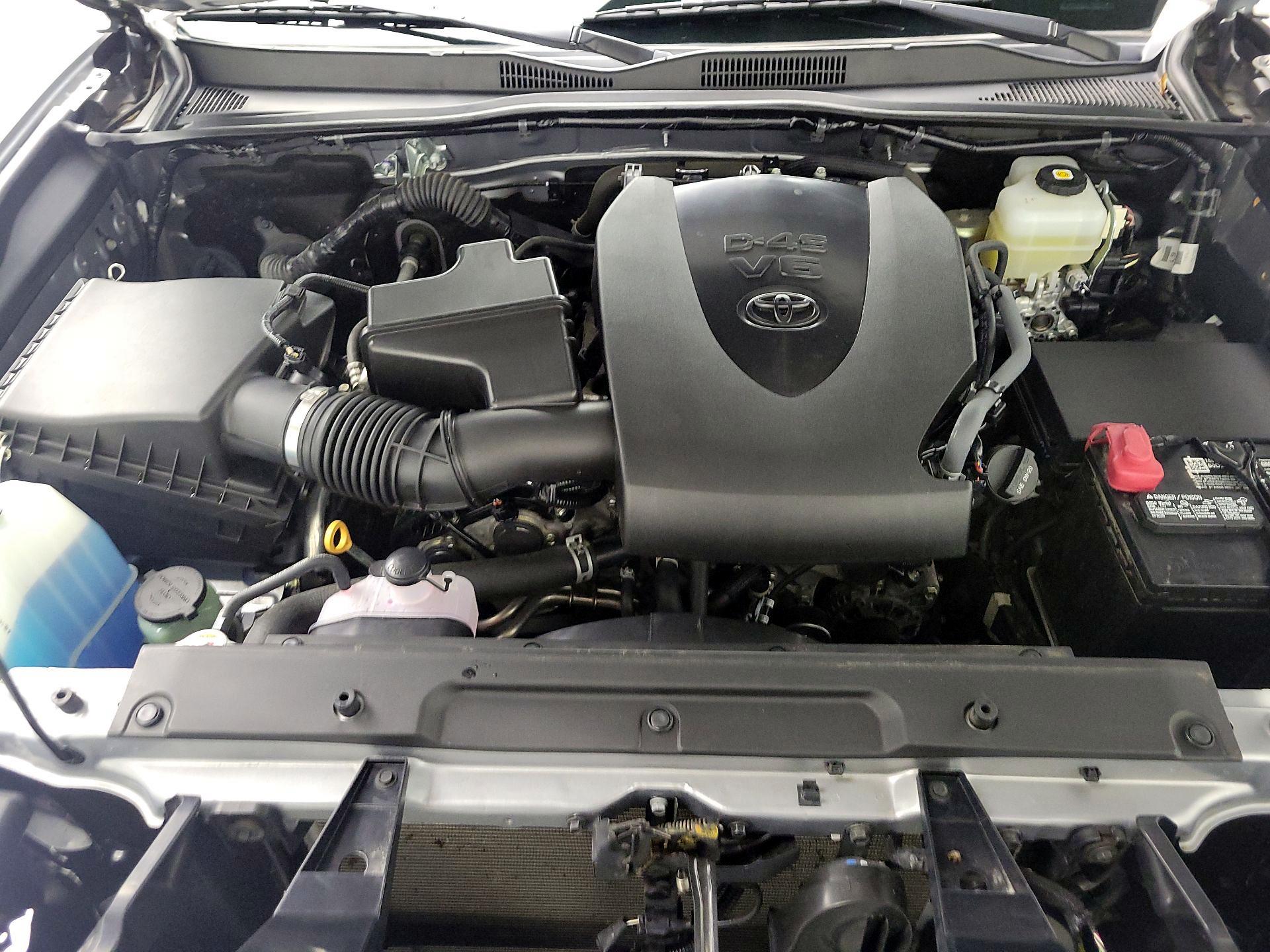 Thumbnail: 2021 Toyota Tacoma - 17