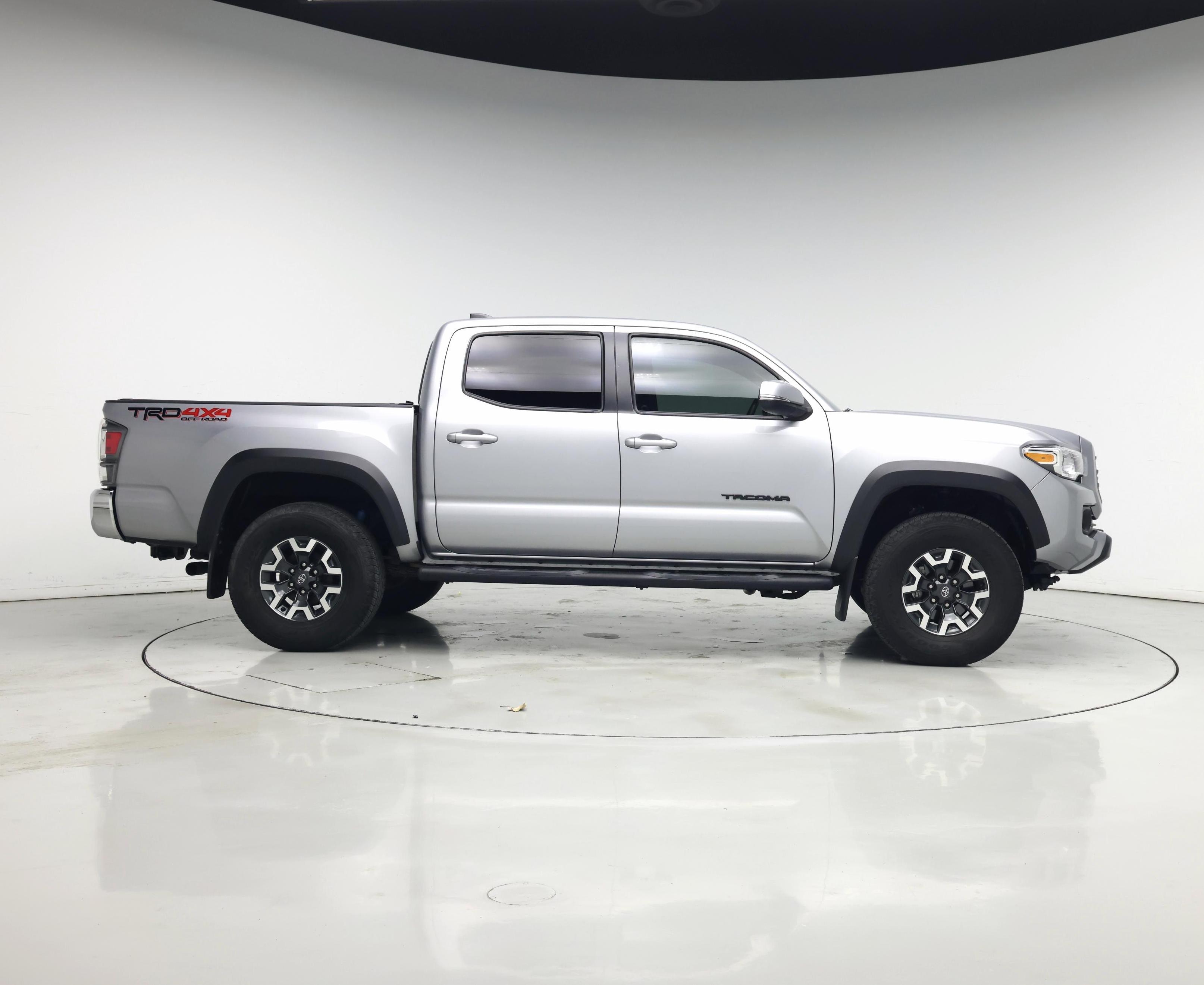 Thumbnail: 2021 Toyota Tacoma - 7