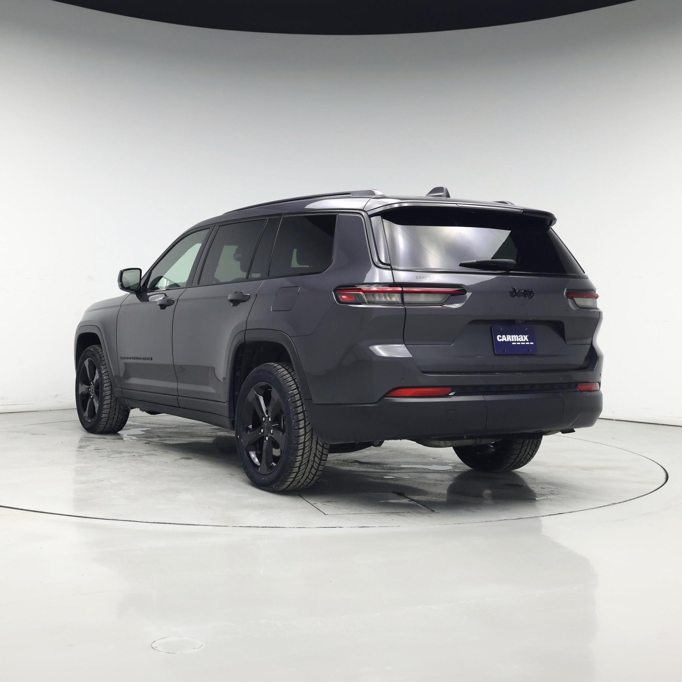 Thumbnail: 2023 Jeep Grand Cherokee L - 2