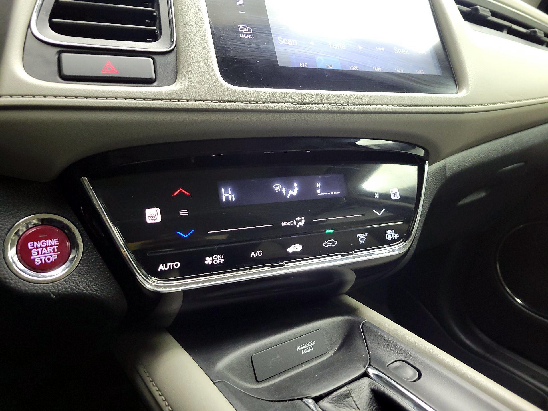 Thumbnail: 2017 Honda HR-V - 15