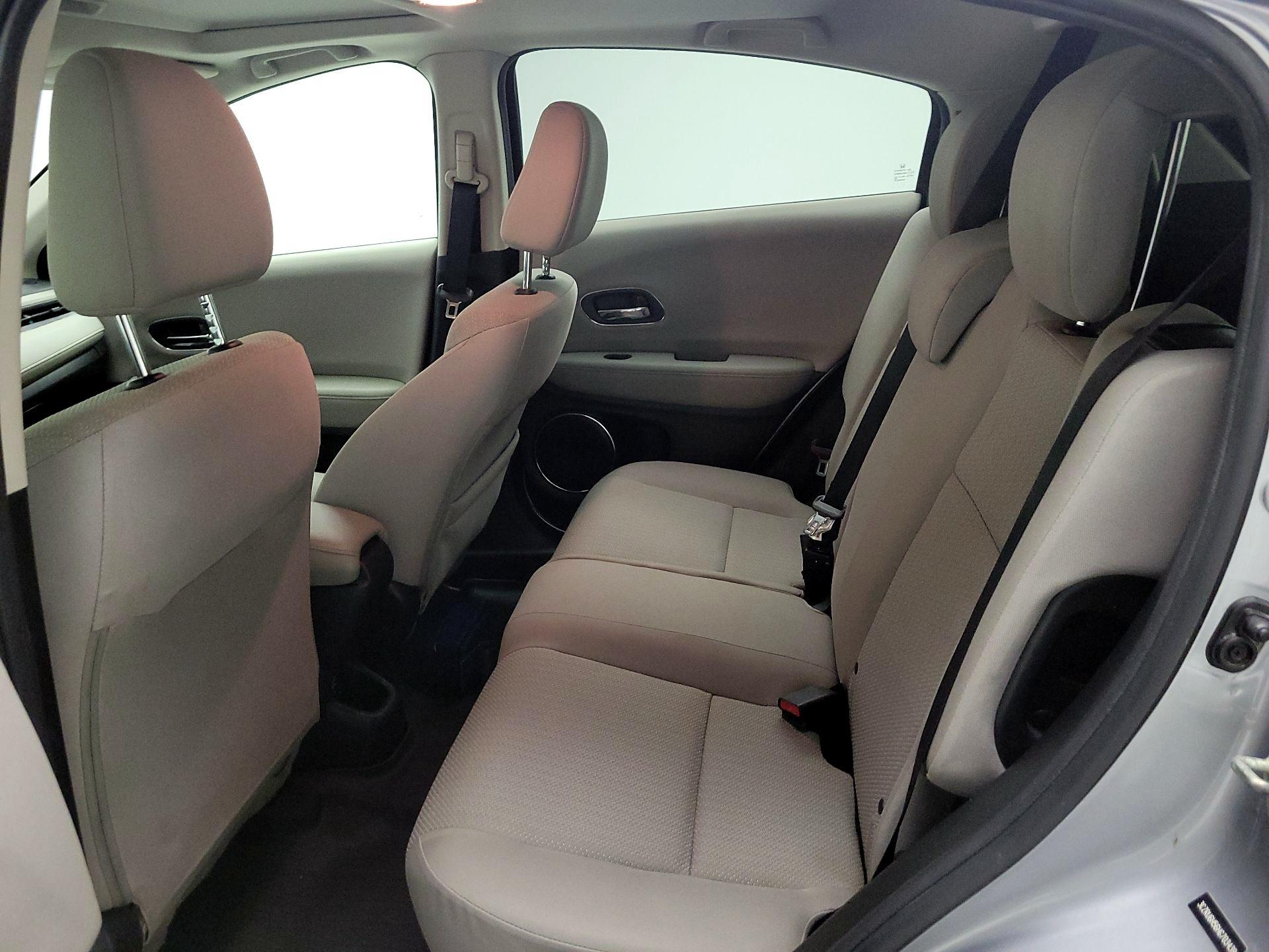 Thumbnail: 2017 Honda HR-V - 18