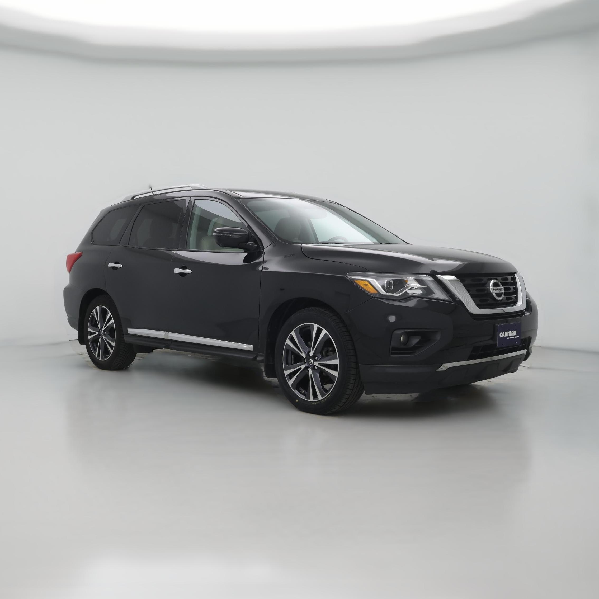 Thumbnail: 2017 Nissan Pathfinder - 1