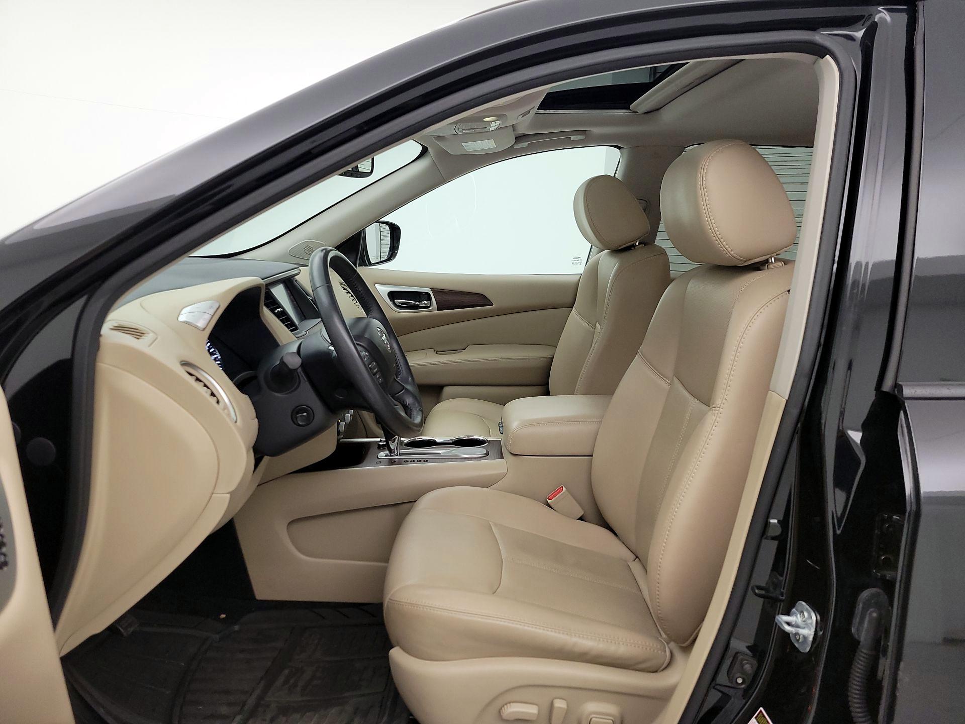 Thumbnail: 2017 Nissan Pathfinder - 11