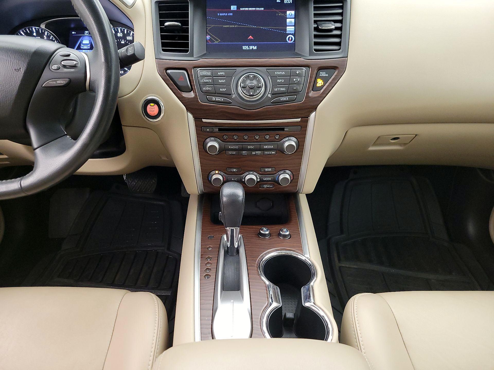 Thumbnail: 2017 Nissan Pathfinder - 18