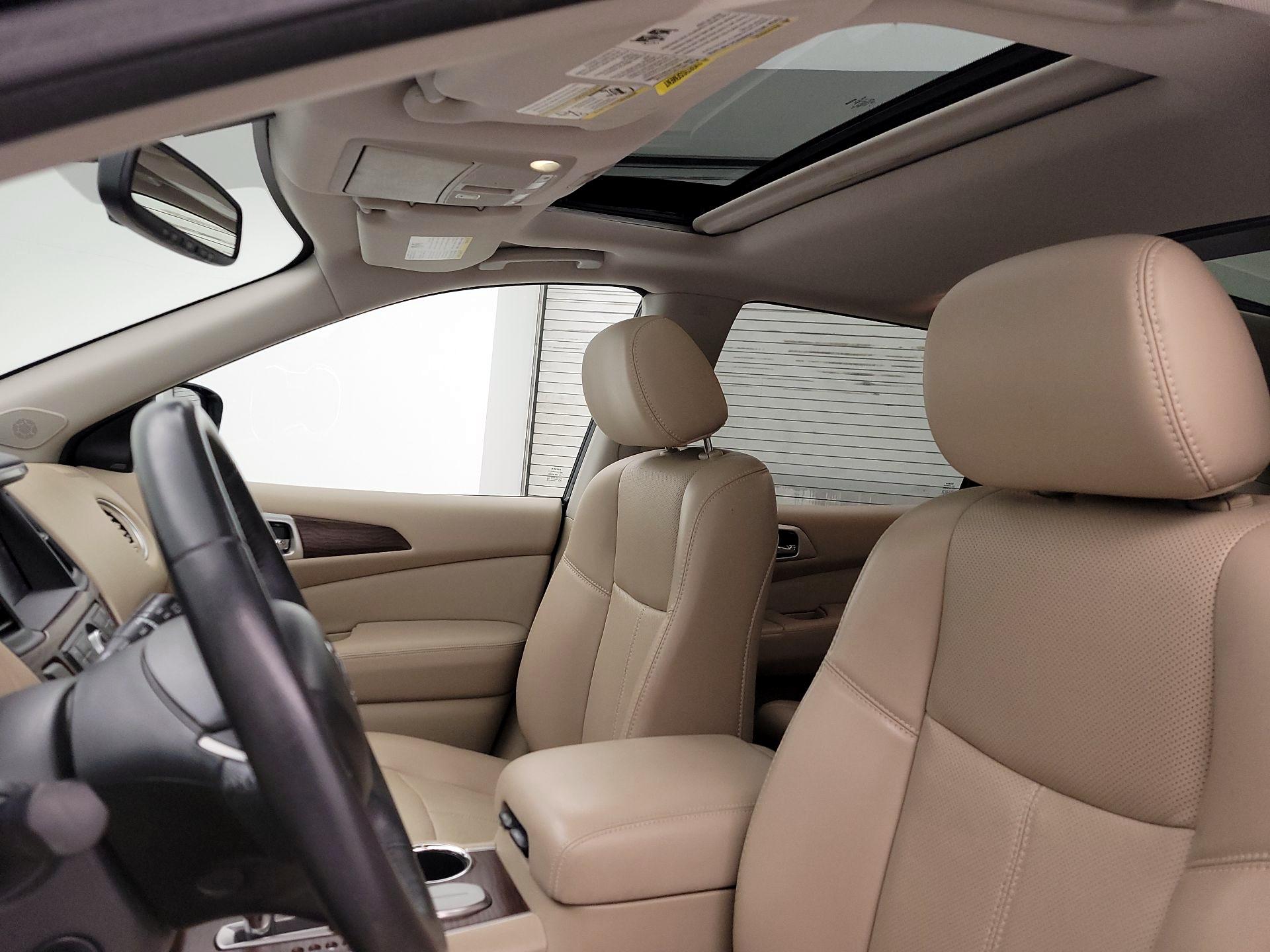 Thumbnail: 2017 Nissan Pathfinder - 20