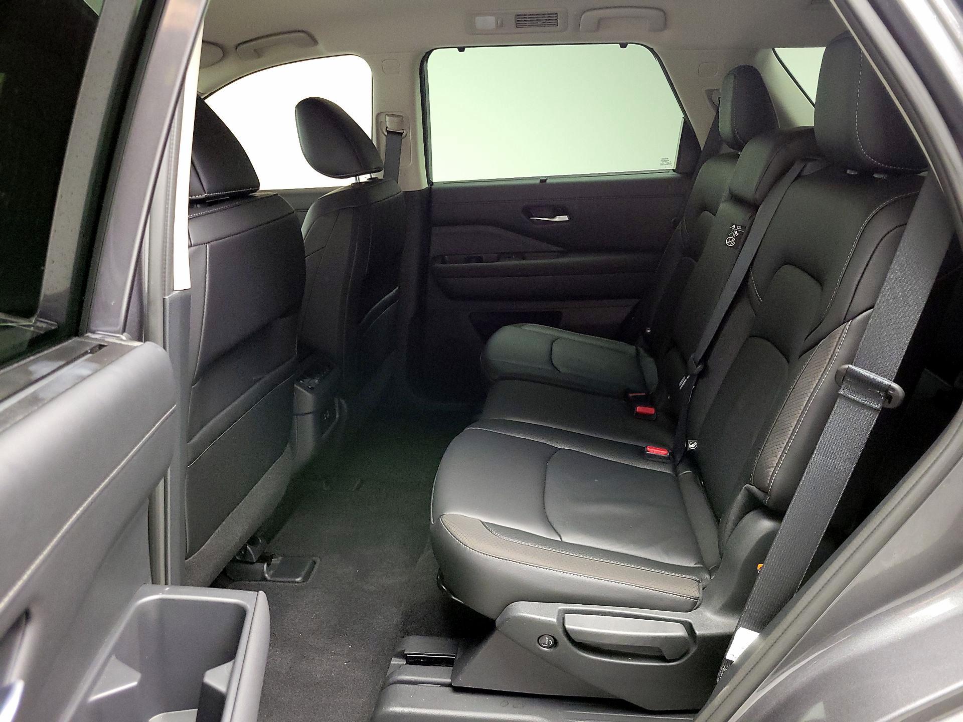 Thumbnail: 2025 Nissan Pathfinder - 20