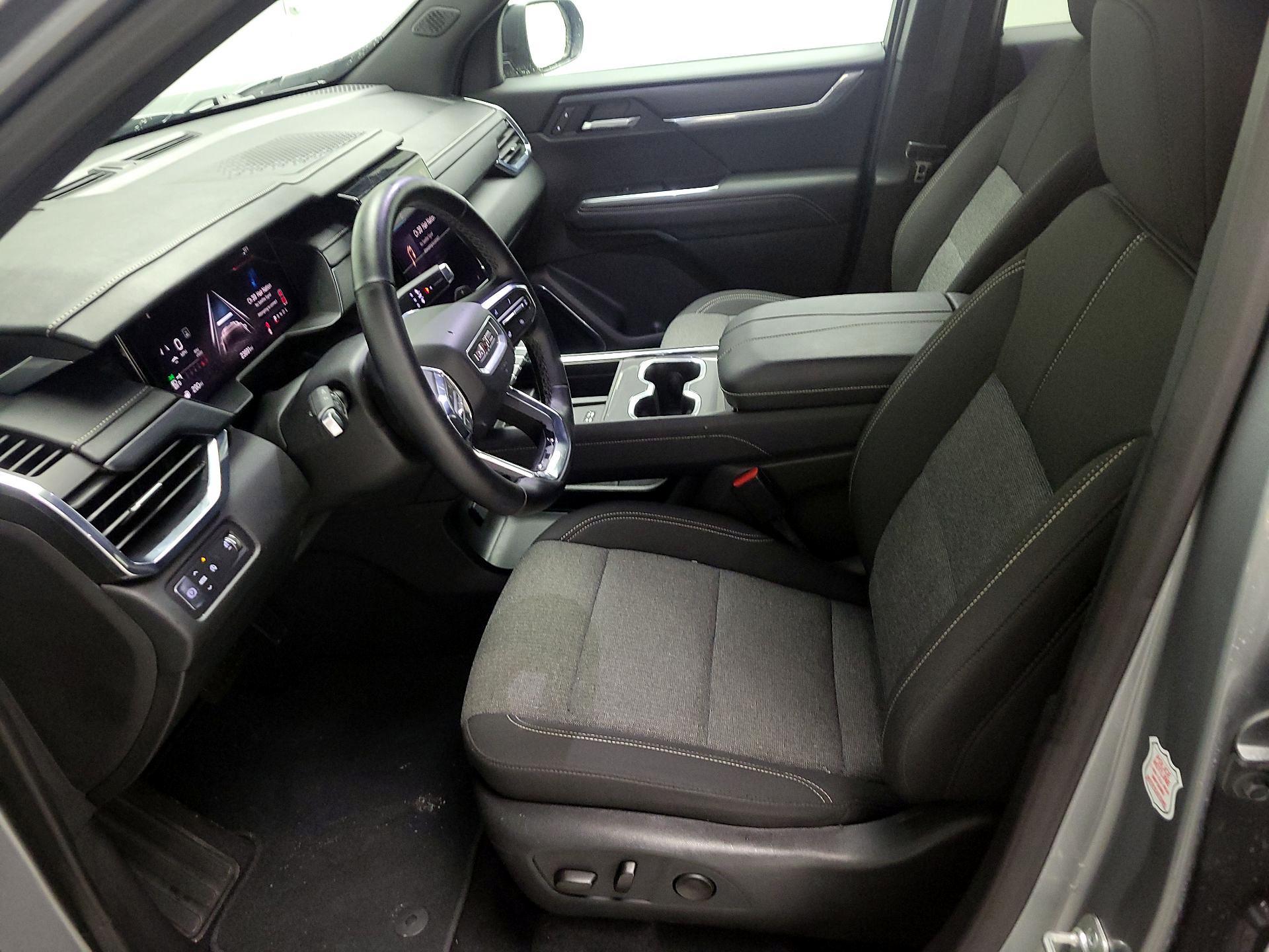 Thumbnail: 2025 GMC Acadia - 11