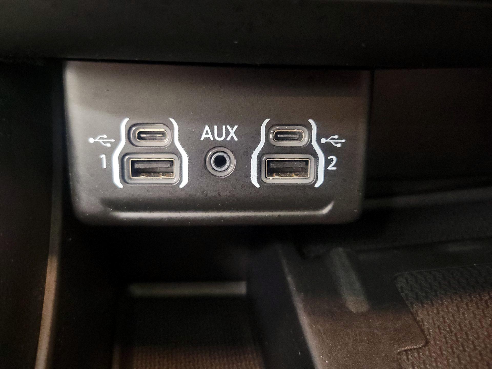 Thumbnail: 2021 Dodge Durango - 19