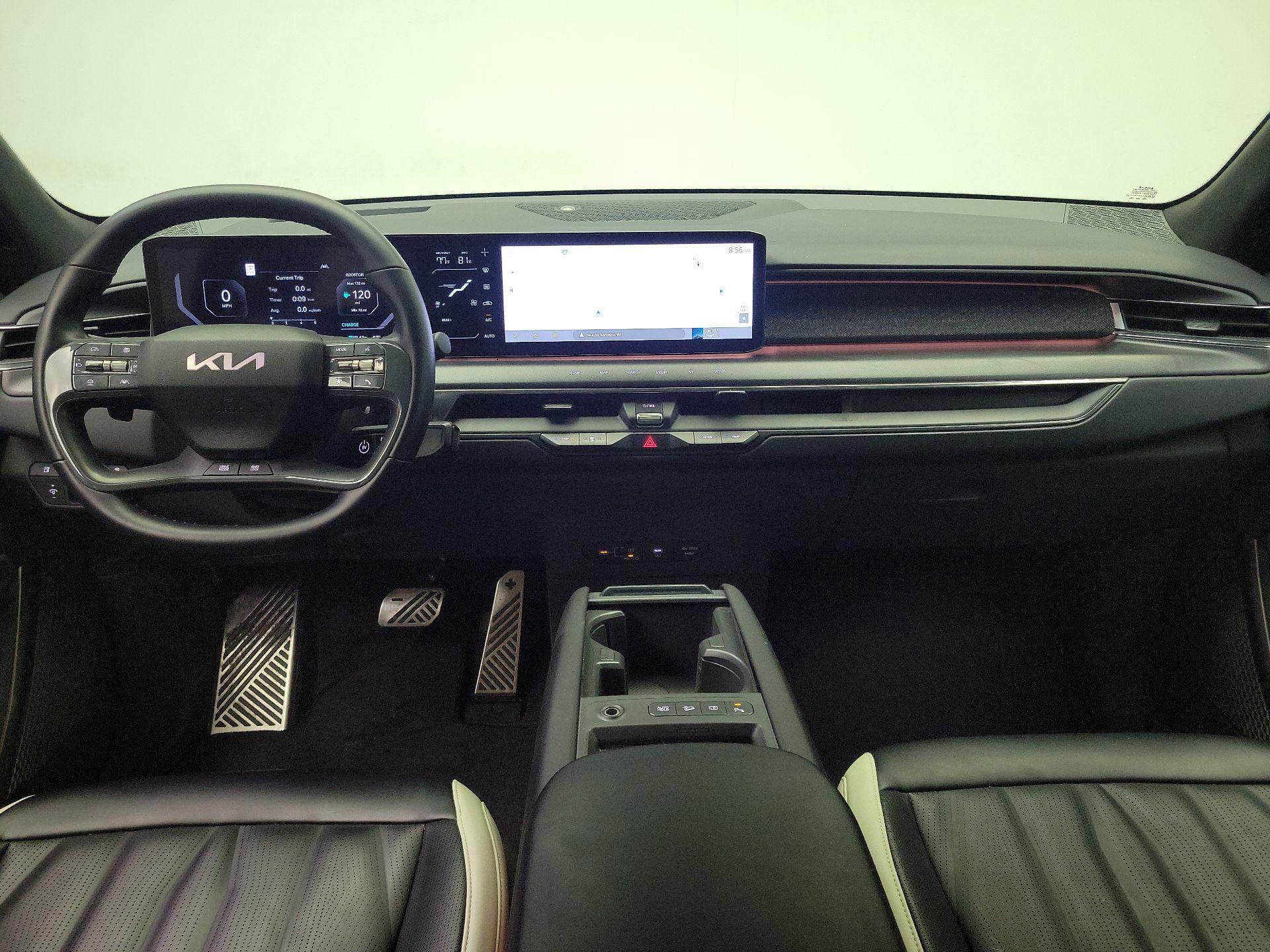 Thumbnail: 2024 Kia EV9 - 9