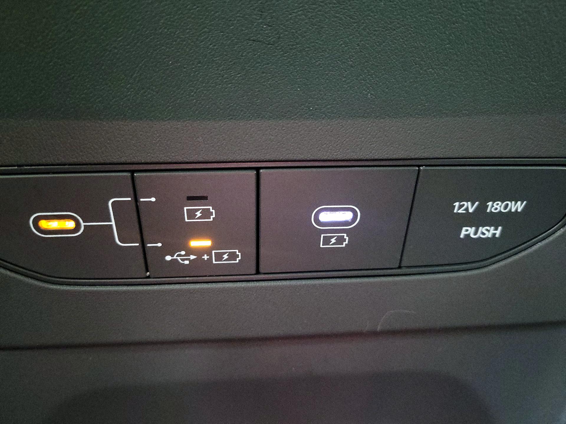 Thumbnail: 2024 Kia EV9 - 19