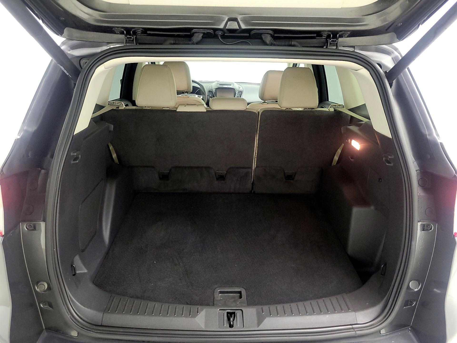 Thumbnail: 2015 Ford Escape - 18