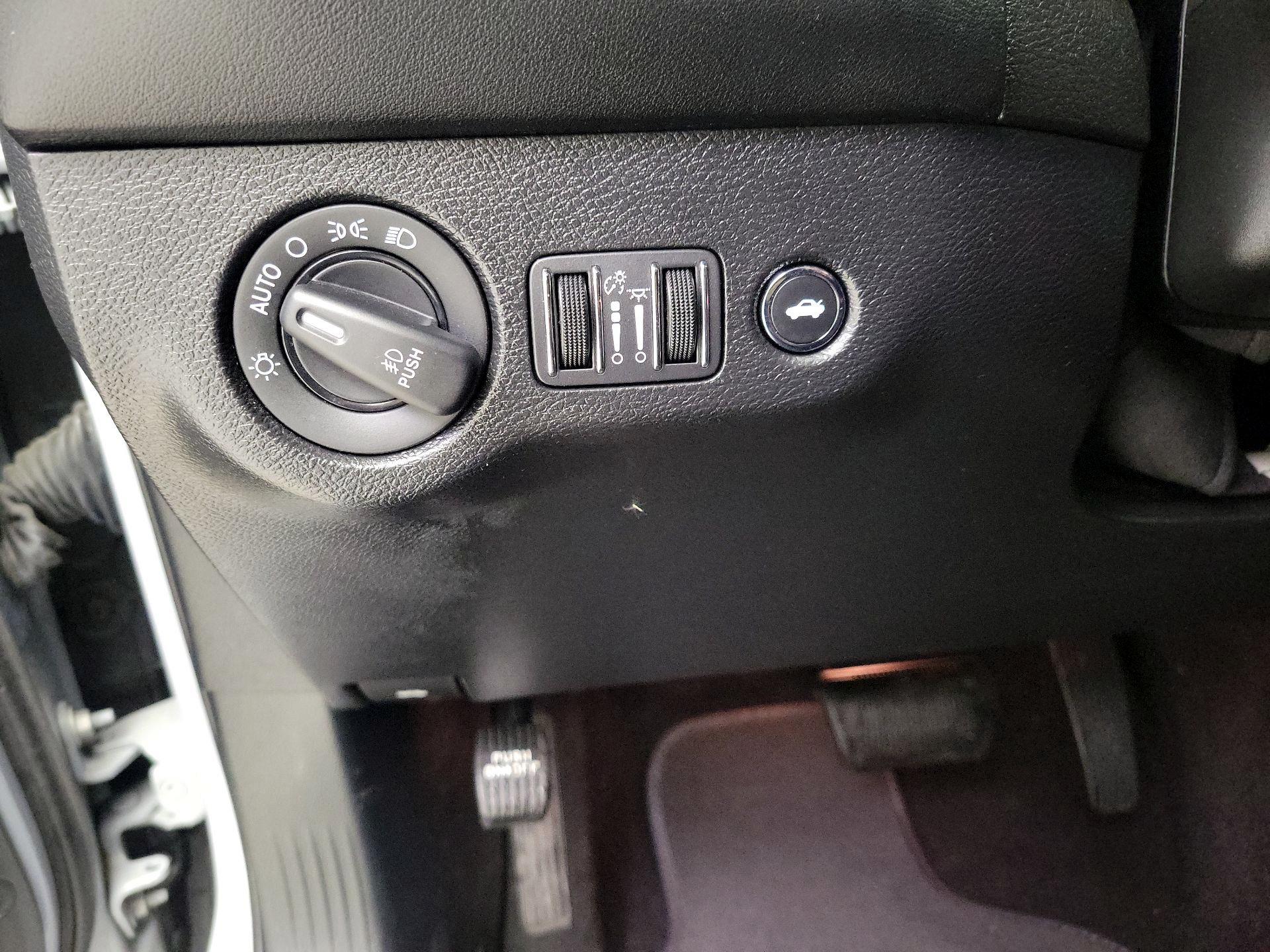 Thumbnail: 2022 Dodge Challenger - 13