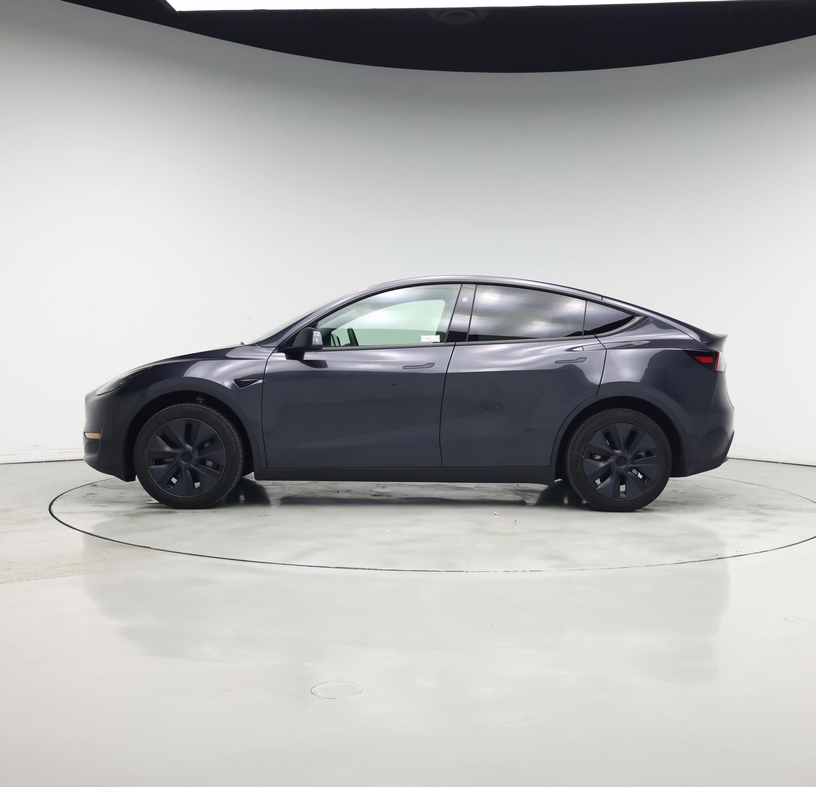 Thumbnail: 2024 Tesla Model Y - 3