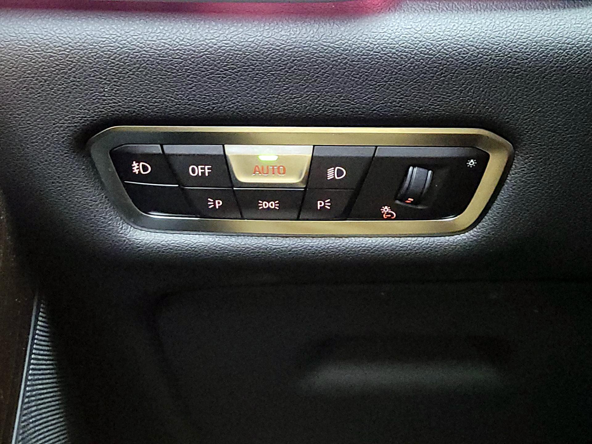 Thumbnail: 2021 BMW X5 - 13