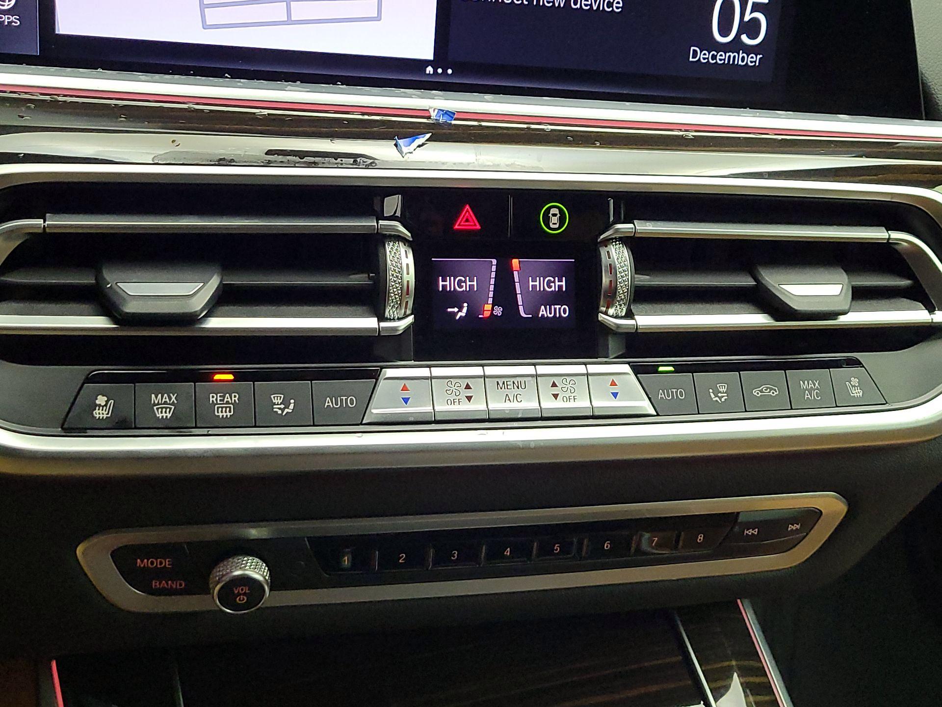 Thumbnail: 2021 BMW X5 - 17