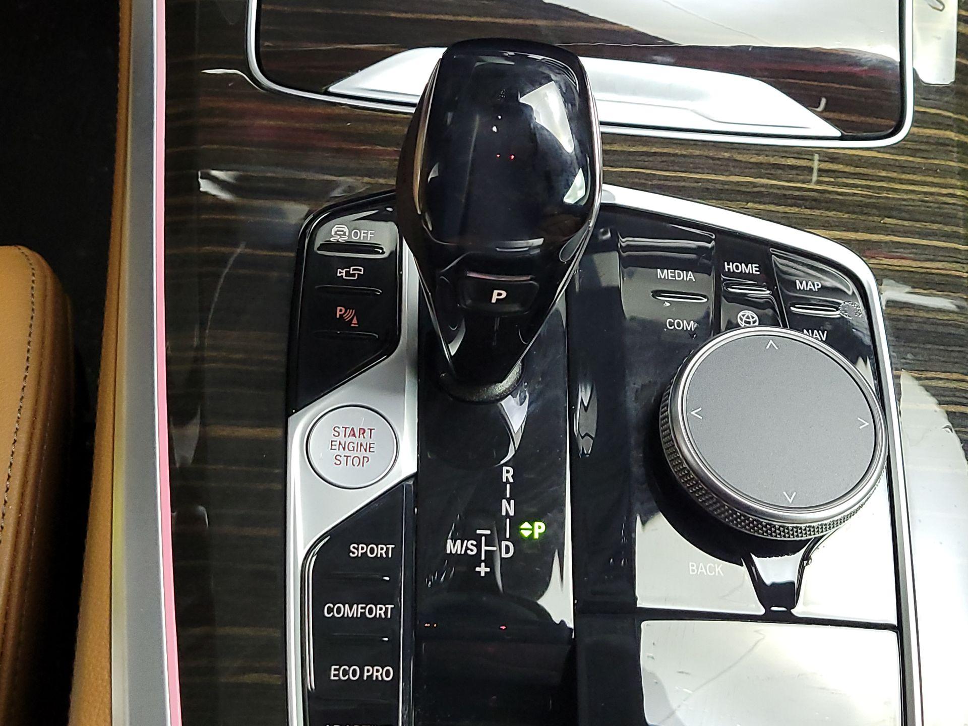 Thumbnail: 2021 BMW X5 - 18