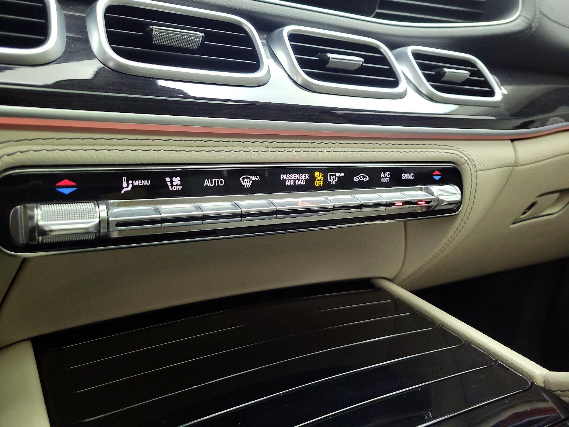 Thumbnail: 2020 Mercedes-Benz GLE - 15