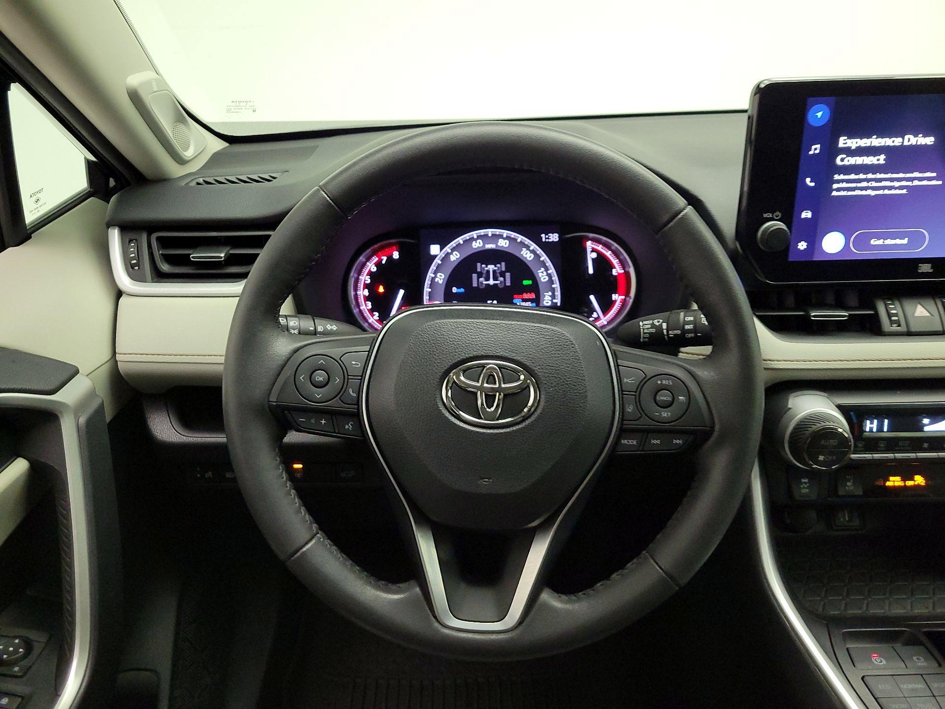 Thumbnail: 2024 Toyota RAV4 - 10