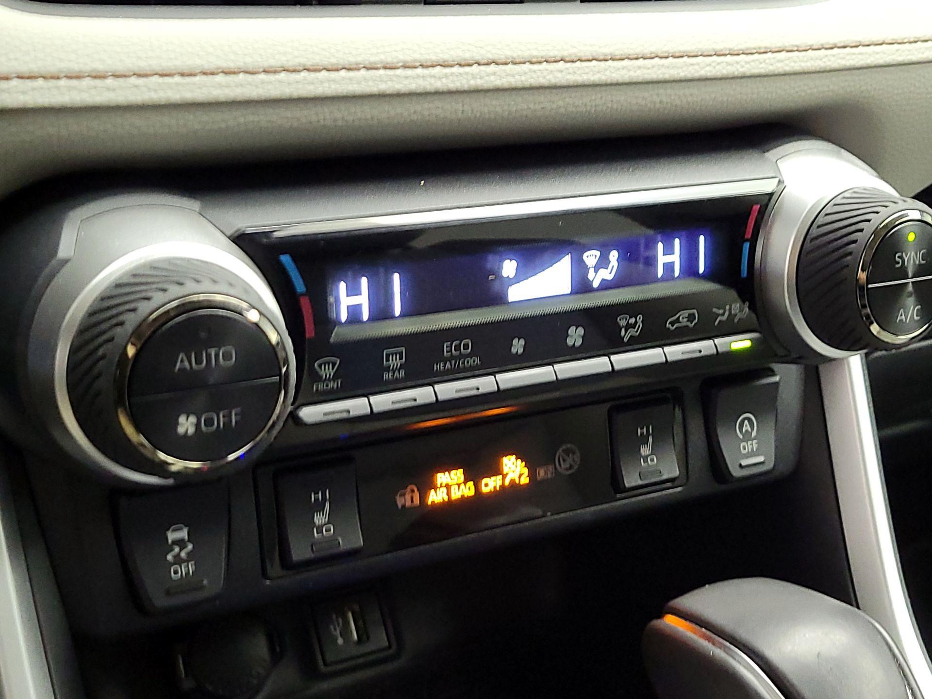 Thumbnail: 2024 Toyota RAV4 - 16