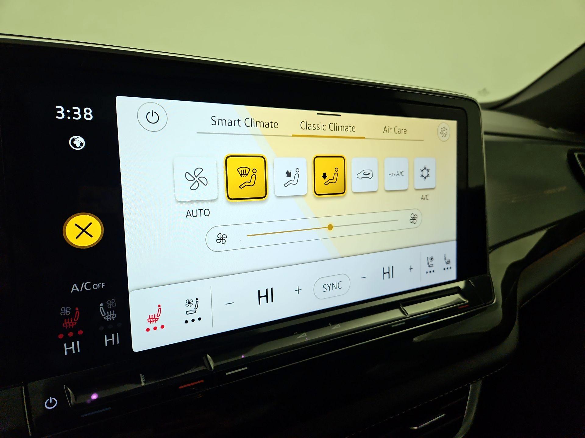 Thumbnail: 2024 Volkswagen Atlas - 17