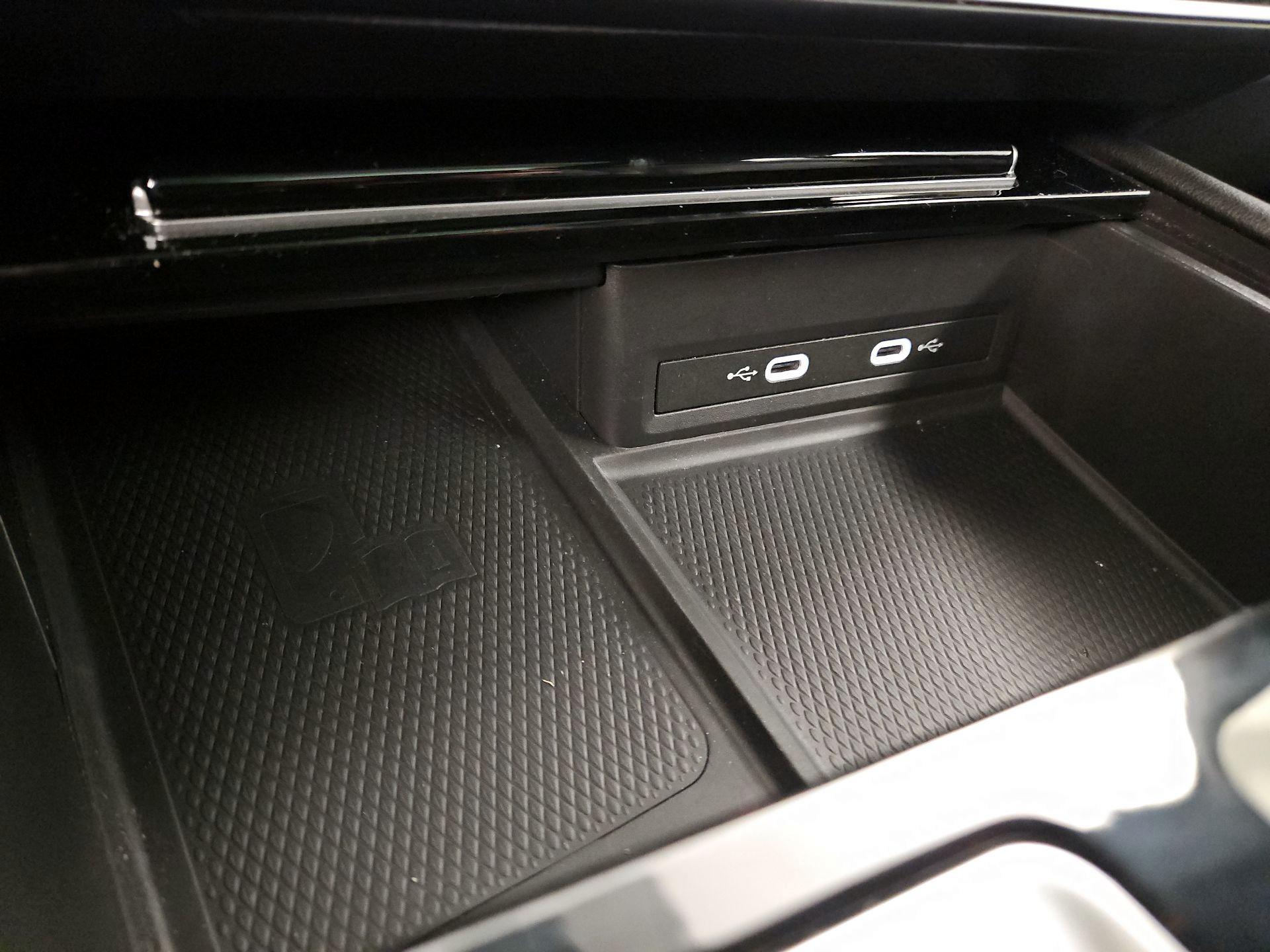 Thumbnail: 2024 Volkswagen Atlas - 19