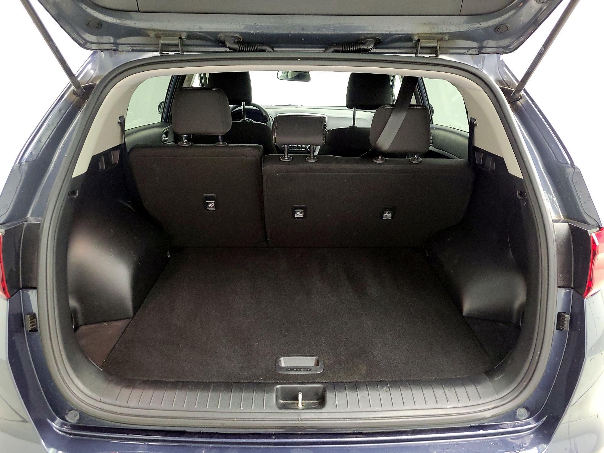 Thumbnail: 2022 Kia Sportage - 20