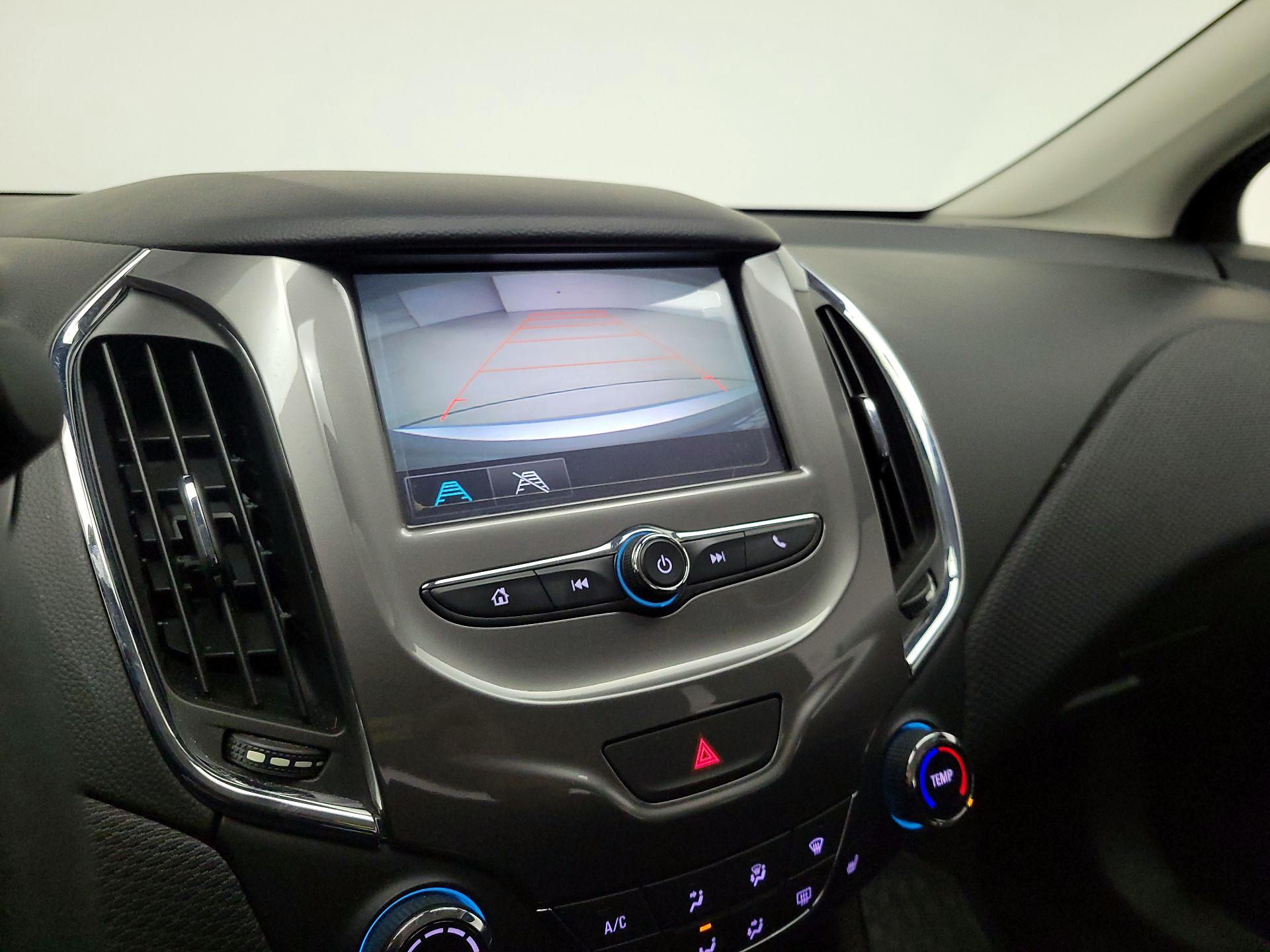 Thumbnail: 2016 Chevrolet Cruze - 14