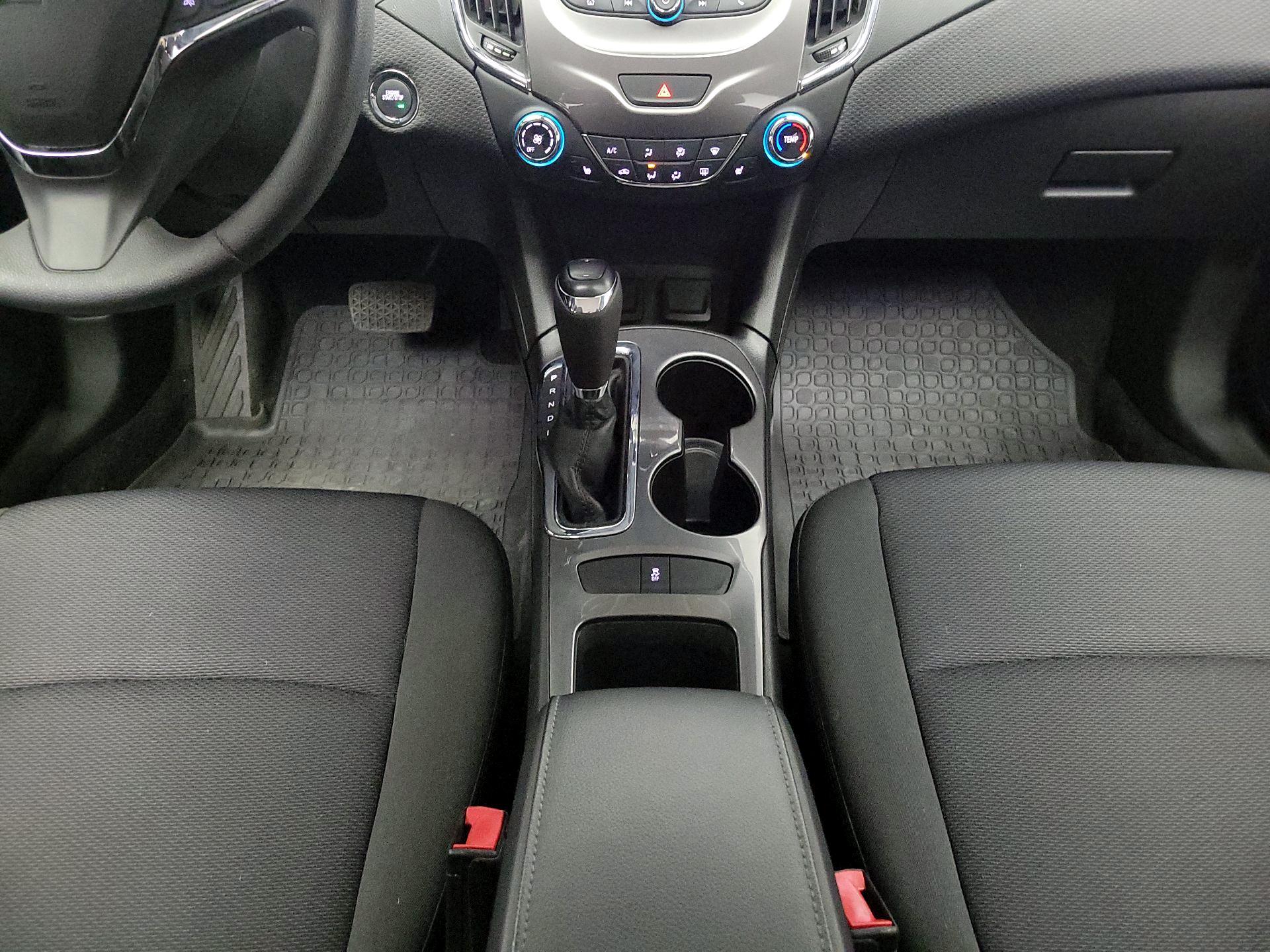 Thumbnail: 2016 Chevrolet Cruze - 17