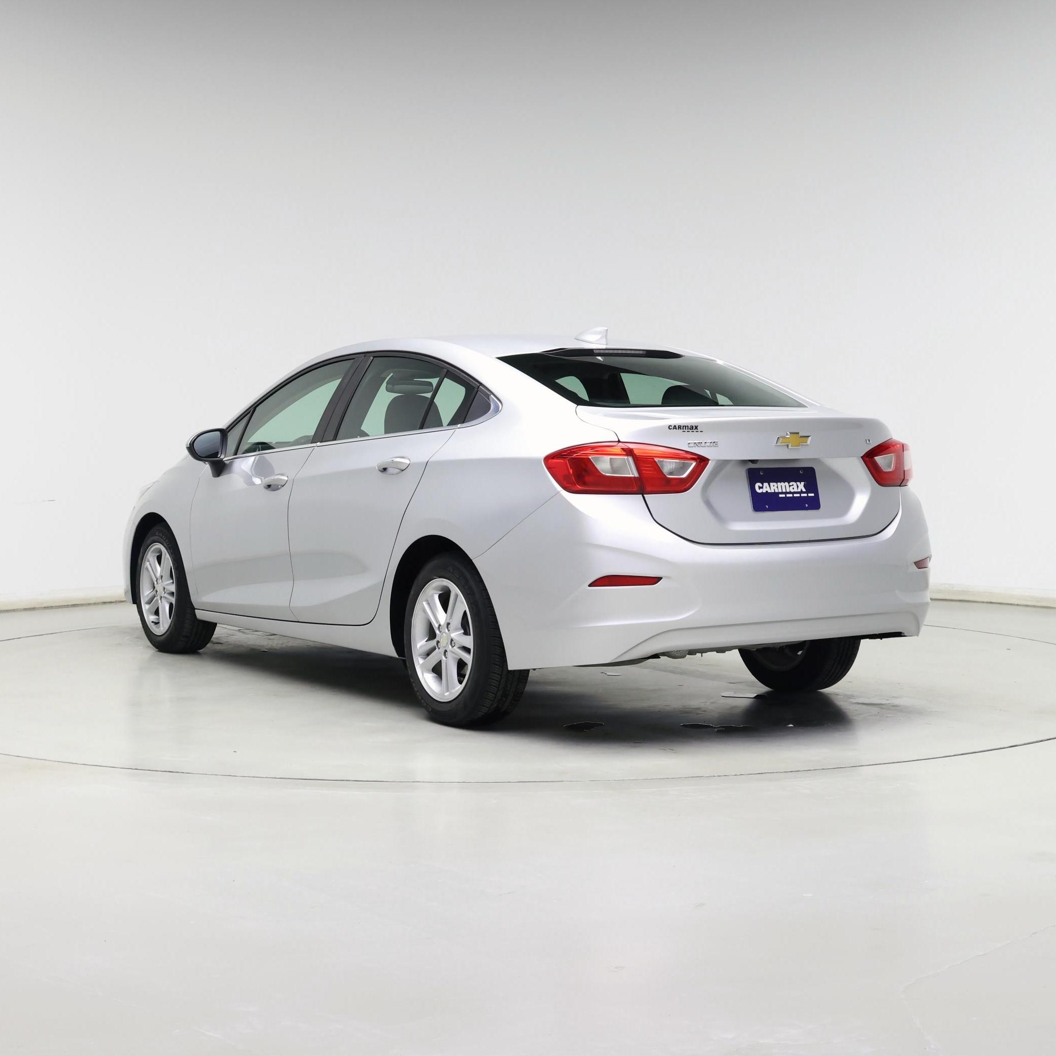 Thumbnail: 2016 Chevrolet Cruze - 2