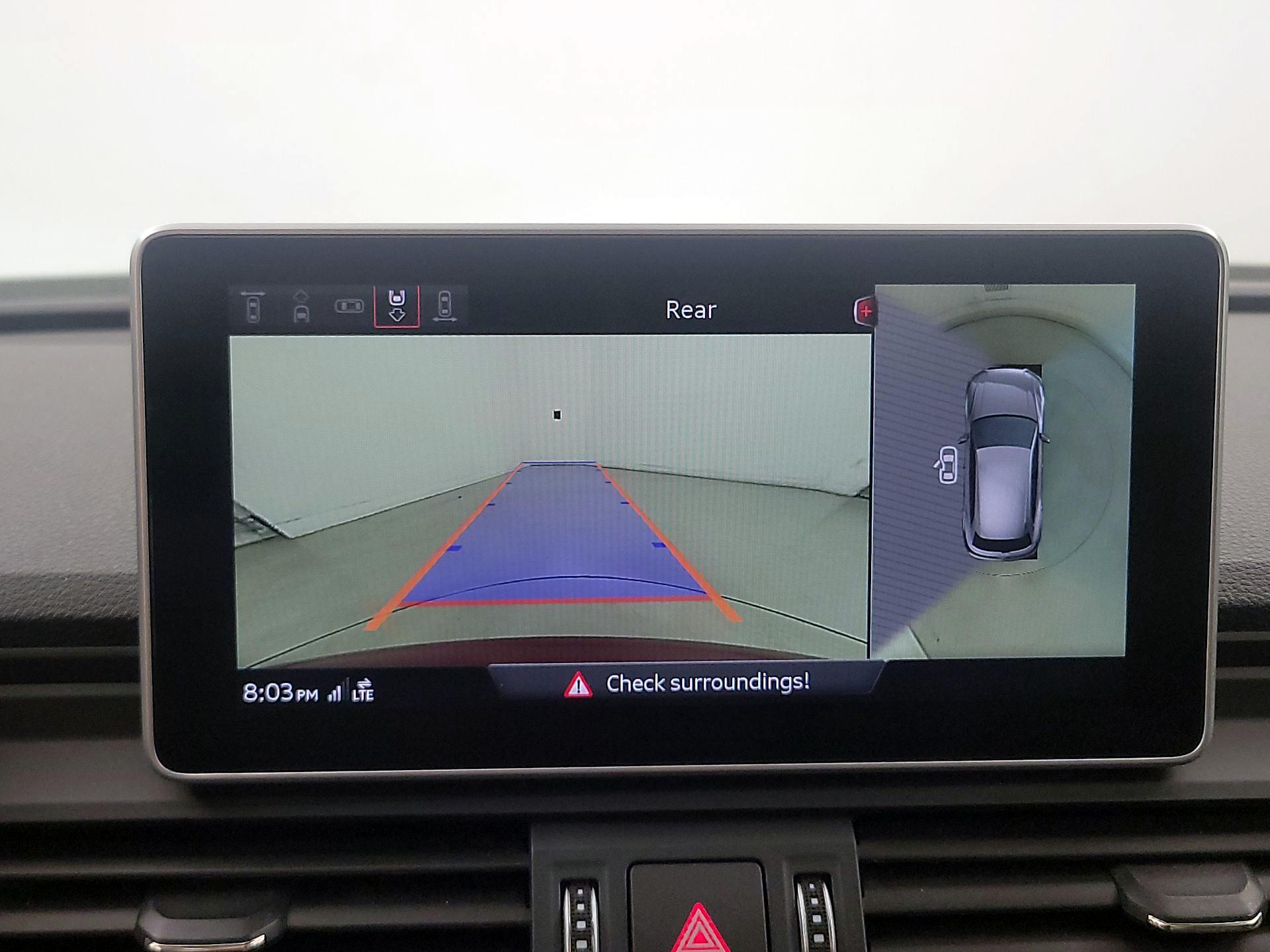 Thumbnail: 2018 Audi SQ5 - 15