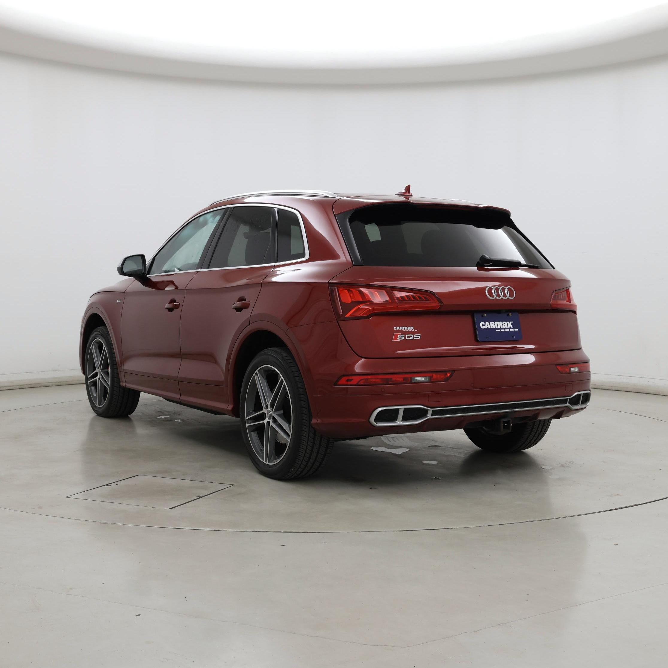 Thumbnail: 2018 Audi SQ5 - 2