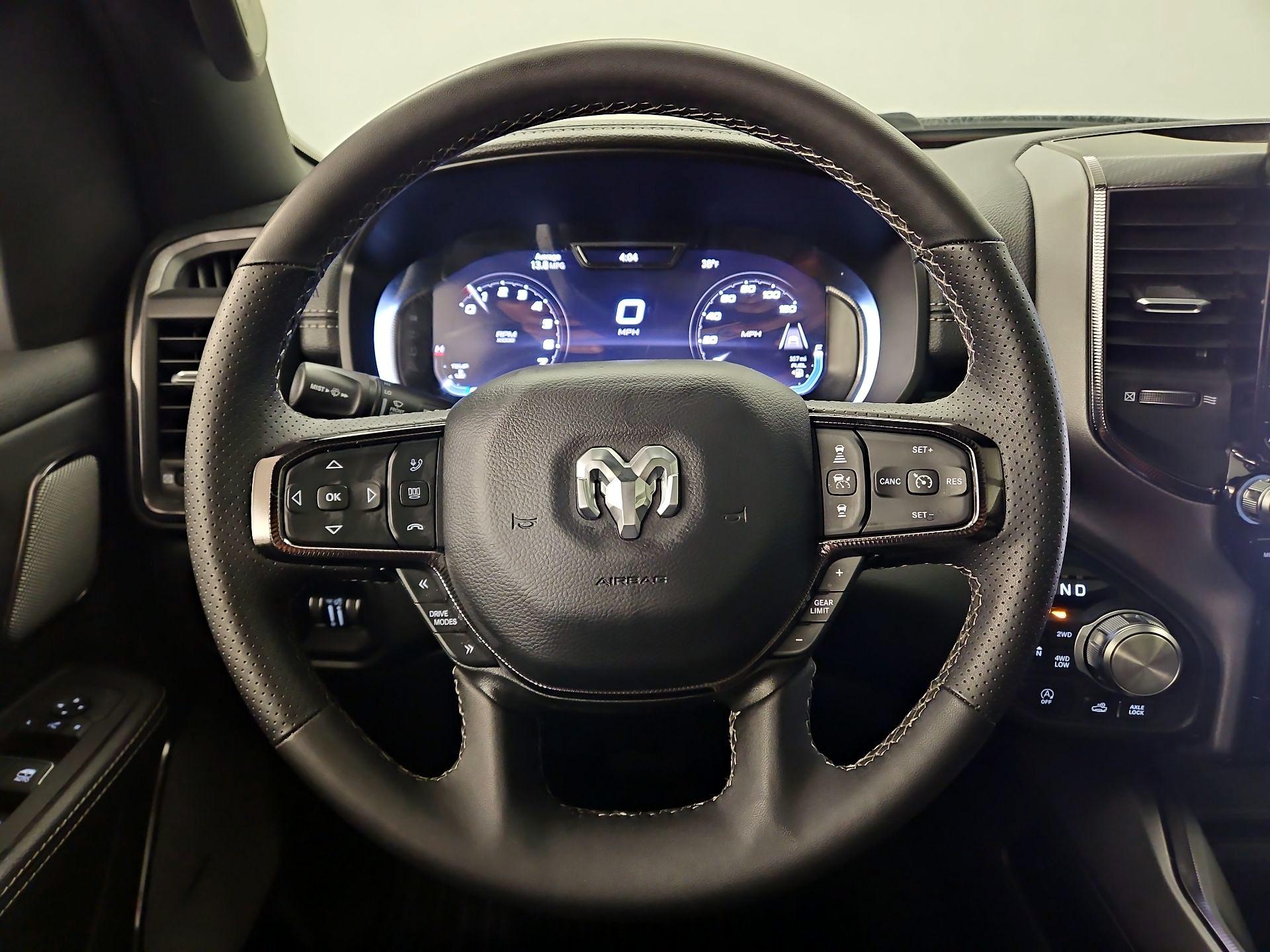 Thumbnail: 2025 RAM 1500 - 10