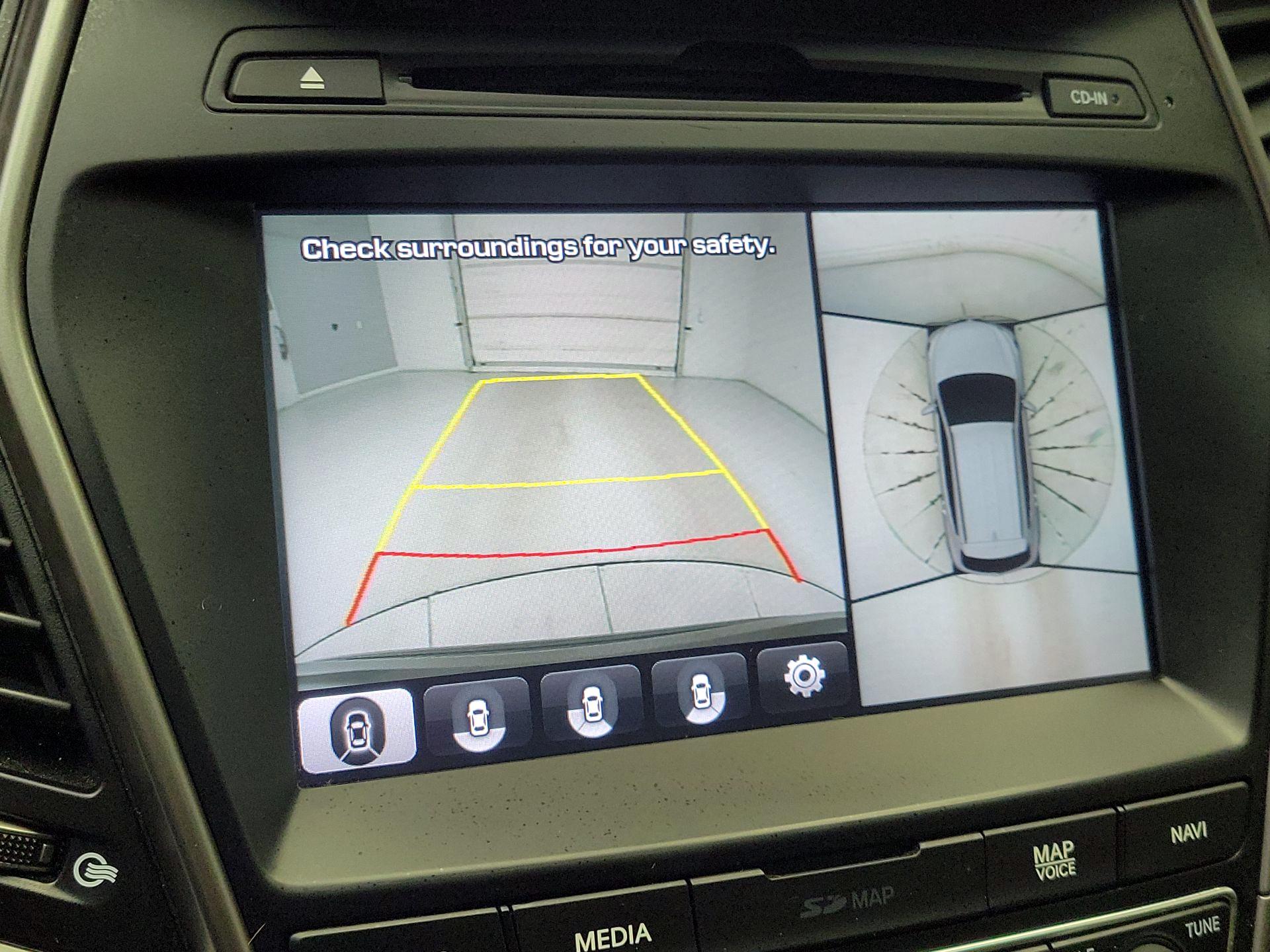 Thumbnail: 2017 Hyundai Santa Fe - 15