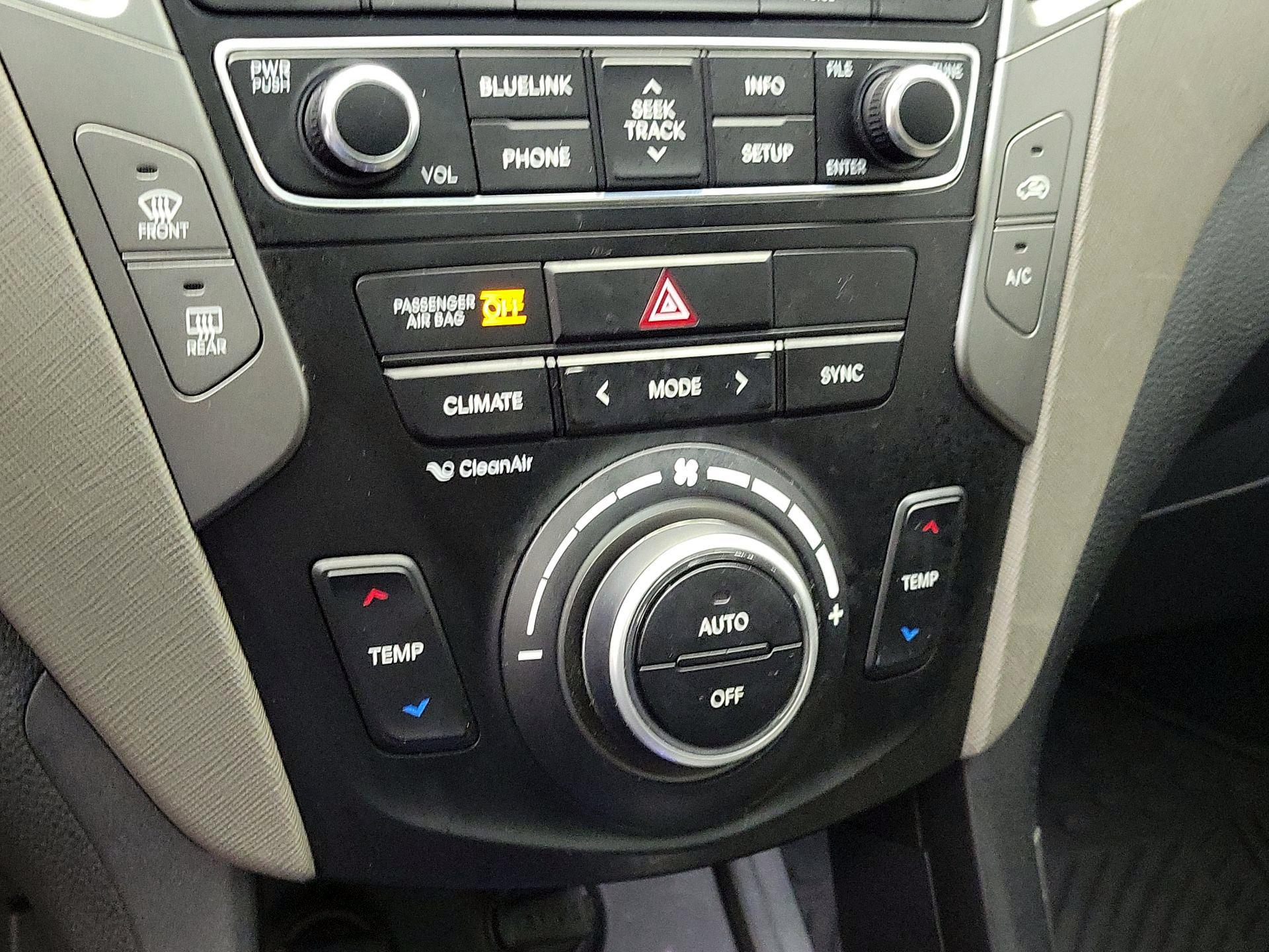 Thumbnail: 2017 Hyundai Santa Fe - 17