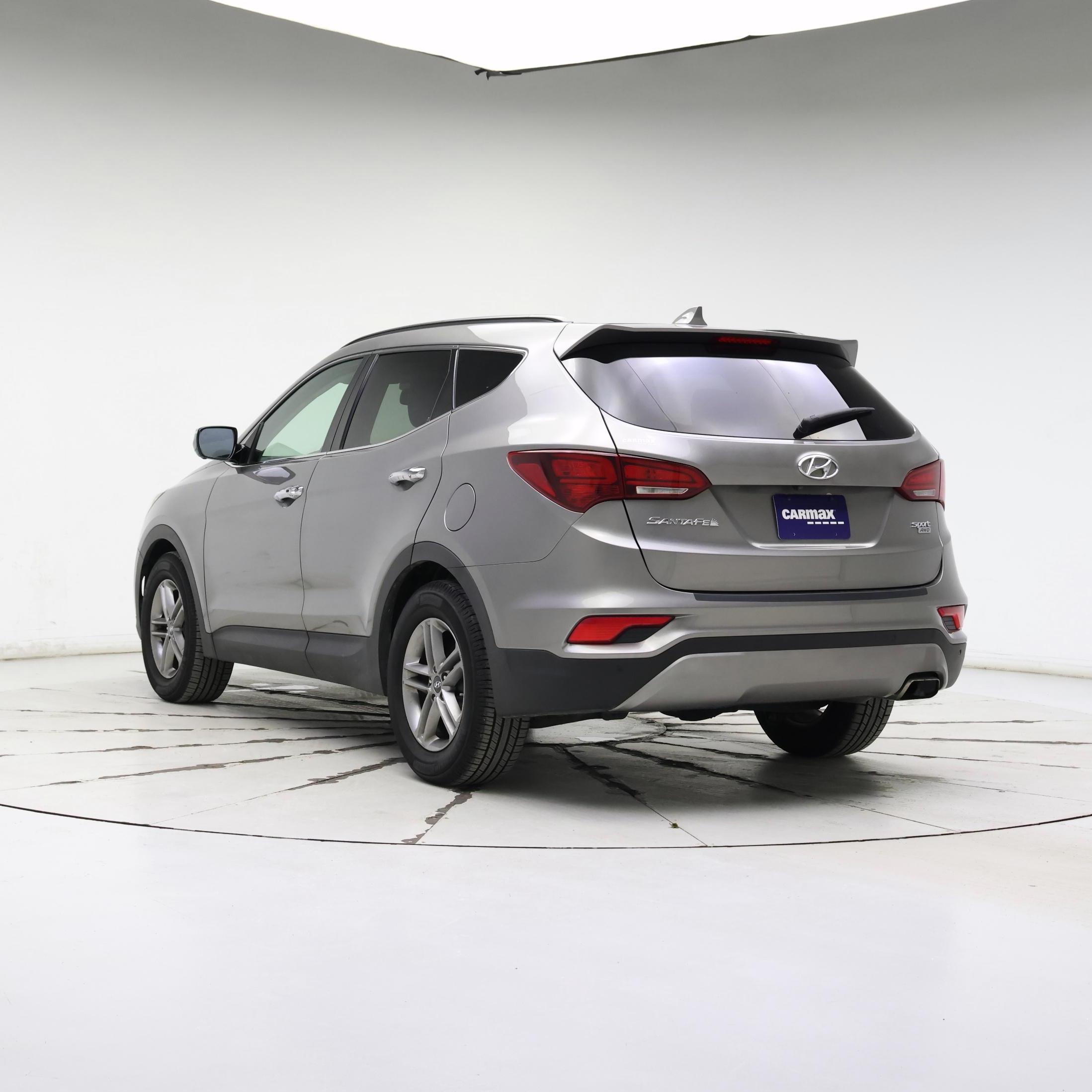 Thumbnail: 2017 Hyundai Santa Fe - 2