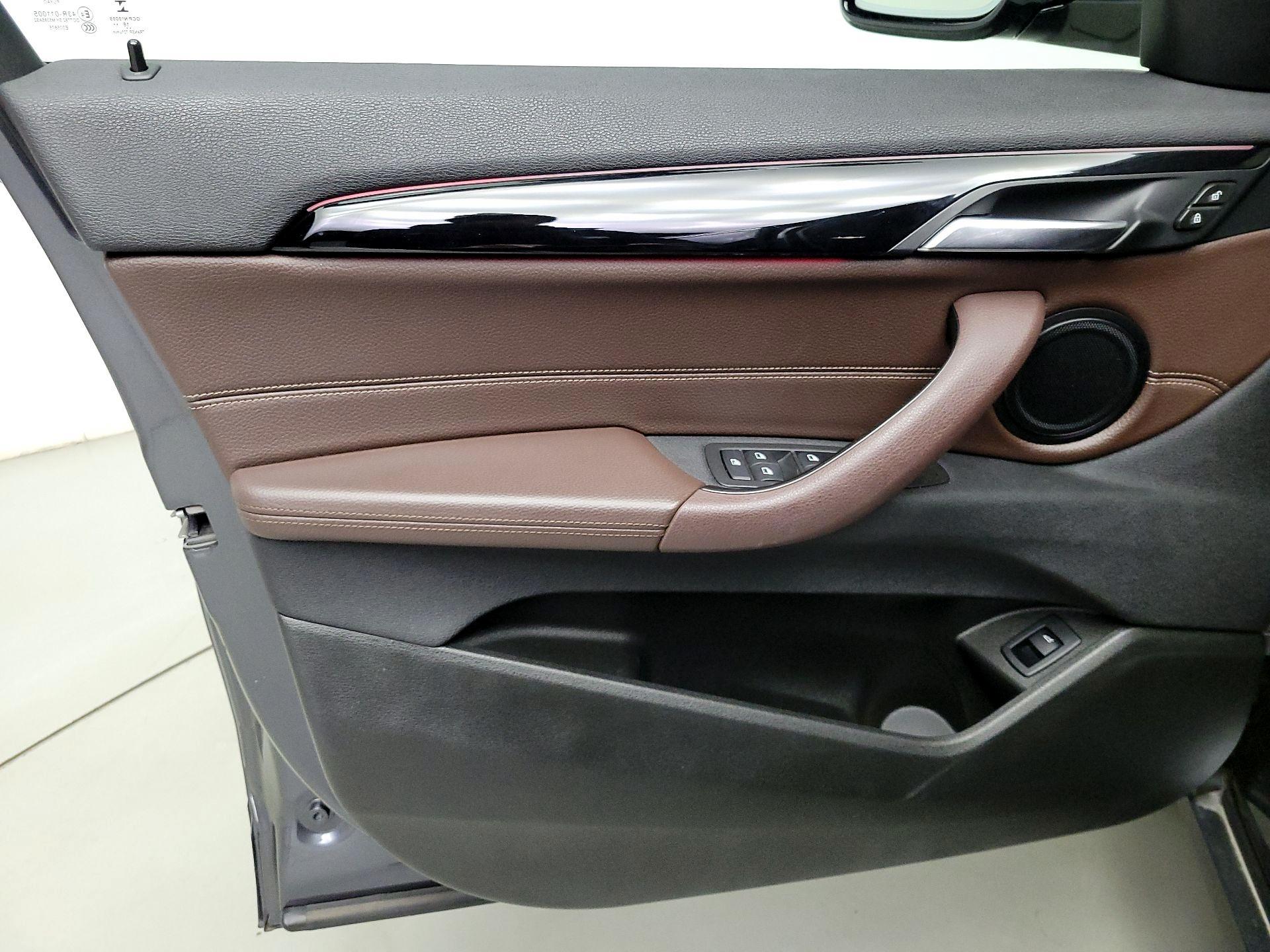 Thumbnail: 2019 BMW X2 - 12