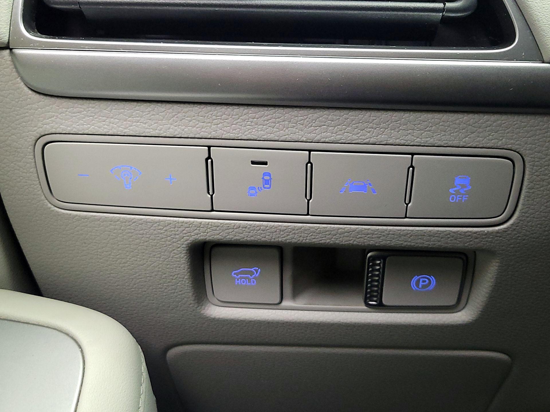 Thumbnail: 2022 Hyundai Palisade - 13