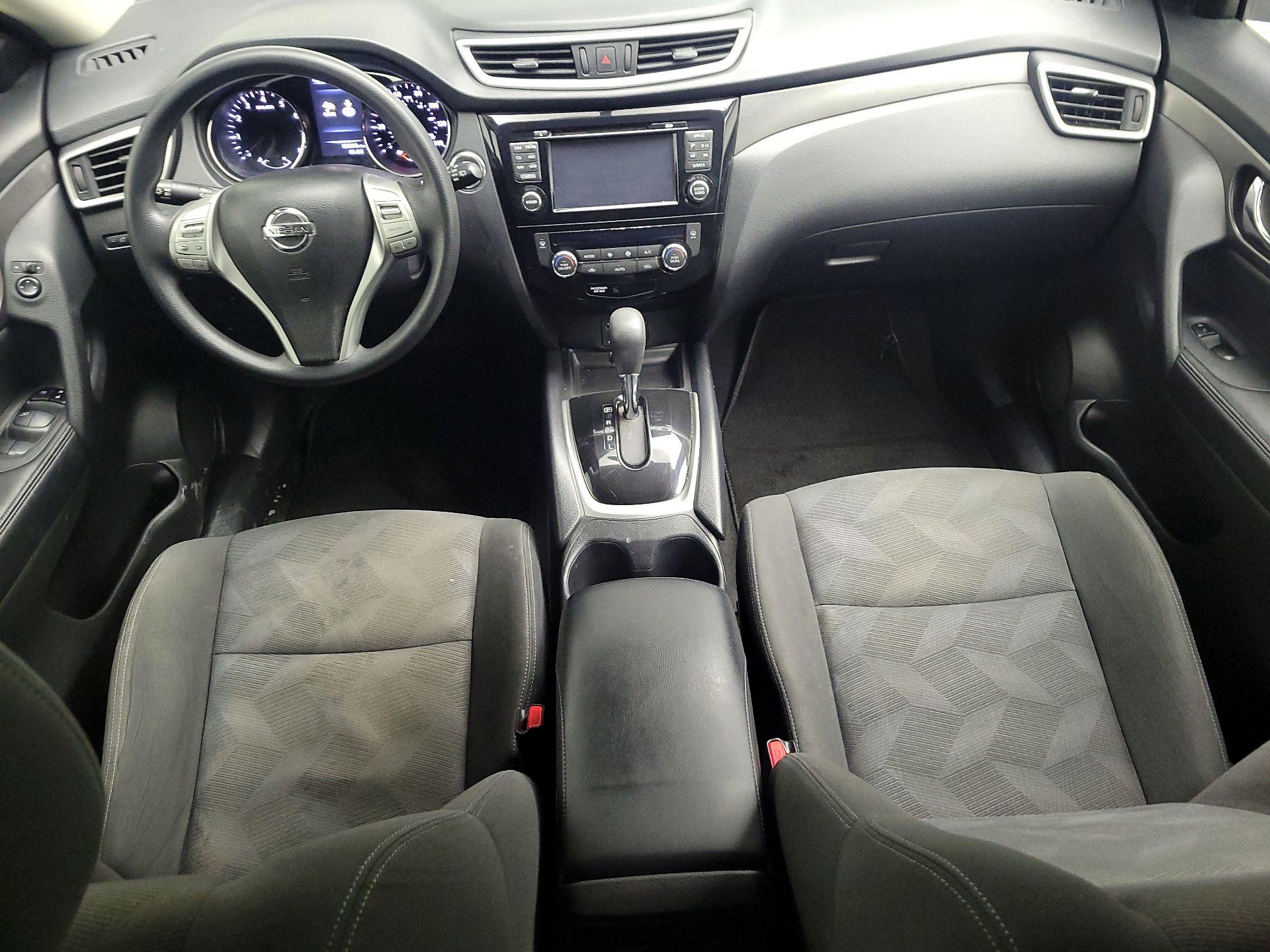 Thumbnail: 2016 Nissan Rogue - 9