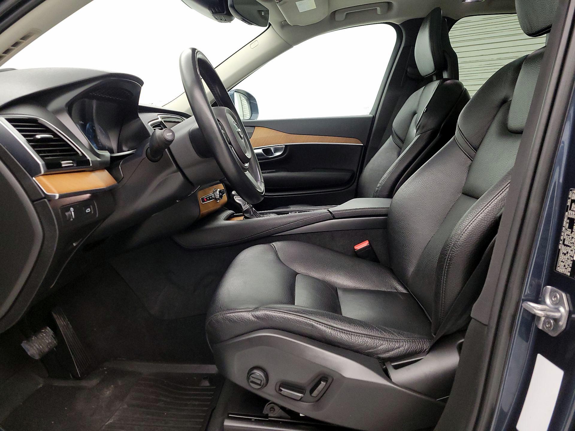 Thumbnail: 2021 Volvo XC90 - 11