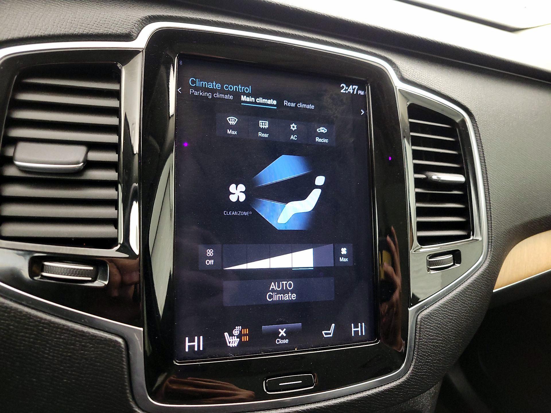 Thumbnail: 2021 Volvo XC90 - 17