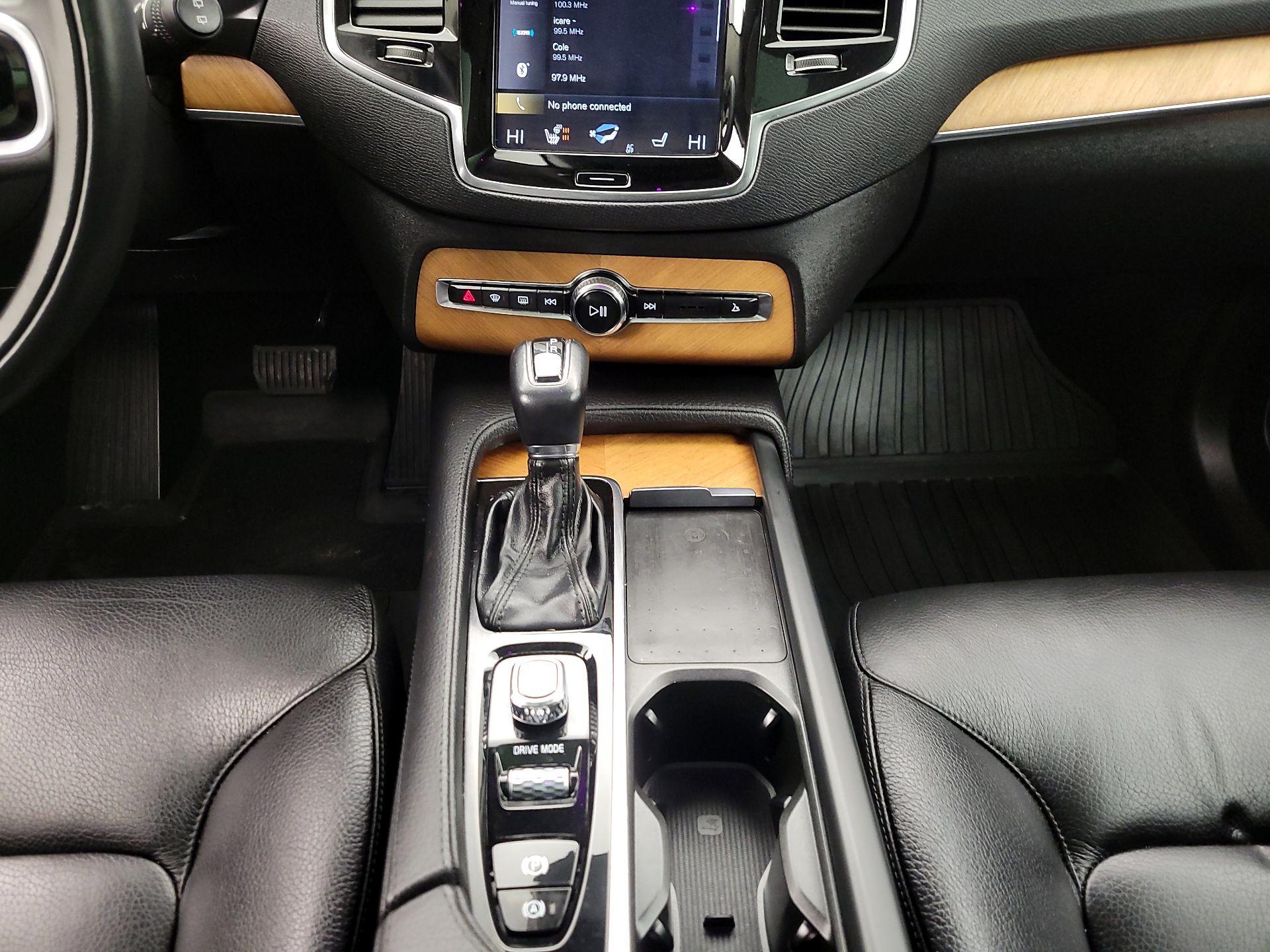 Thumbnail: 2021 Volvo XC90 - 18