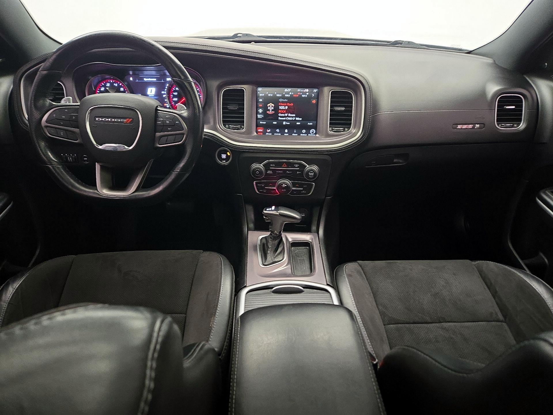 Thumbnail: 2020 Dodge Charger - 9