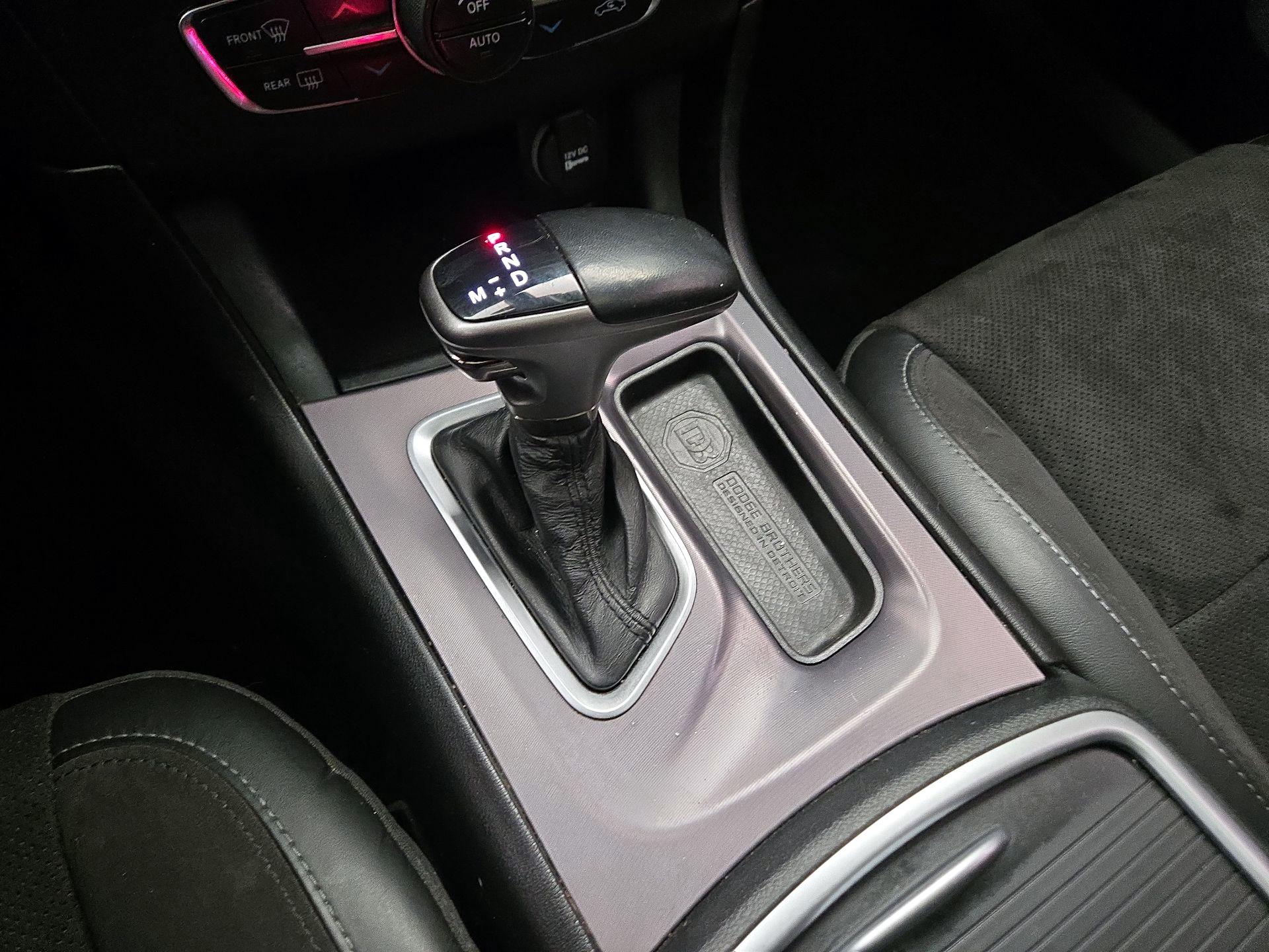 Thumbnail: 2020 Dodge Charger - 17