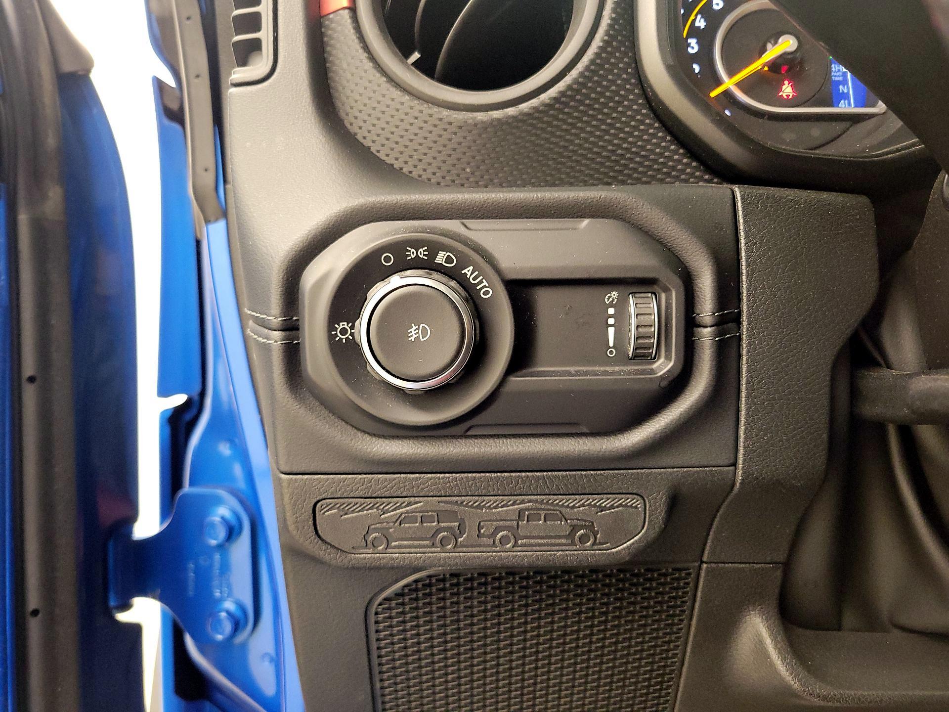 Thumbnail: 2024 Jeep Wrangler - 13