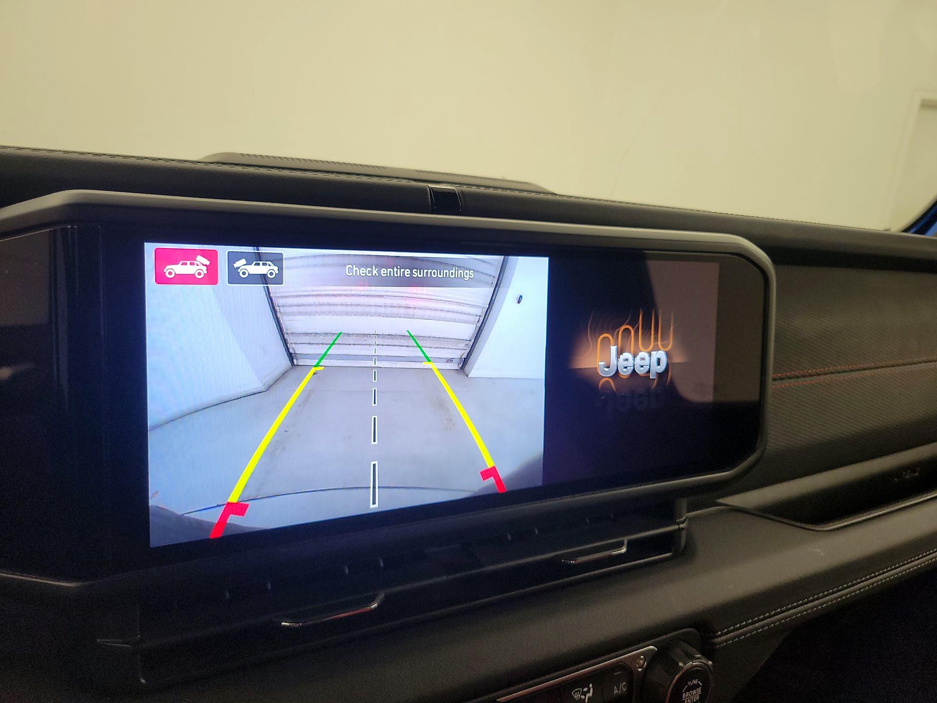 Thumbnail: 2024 Jeep Wrangler - 15