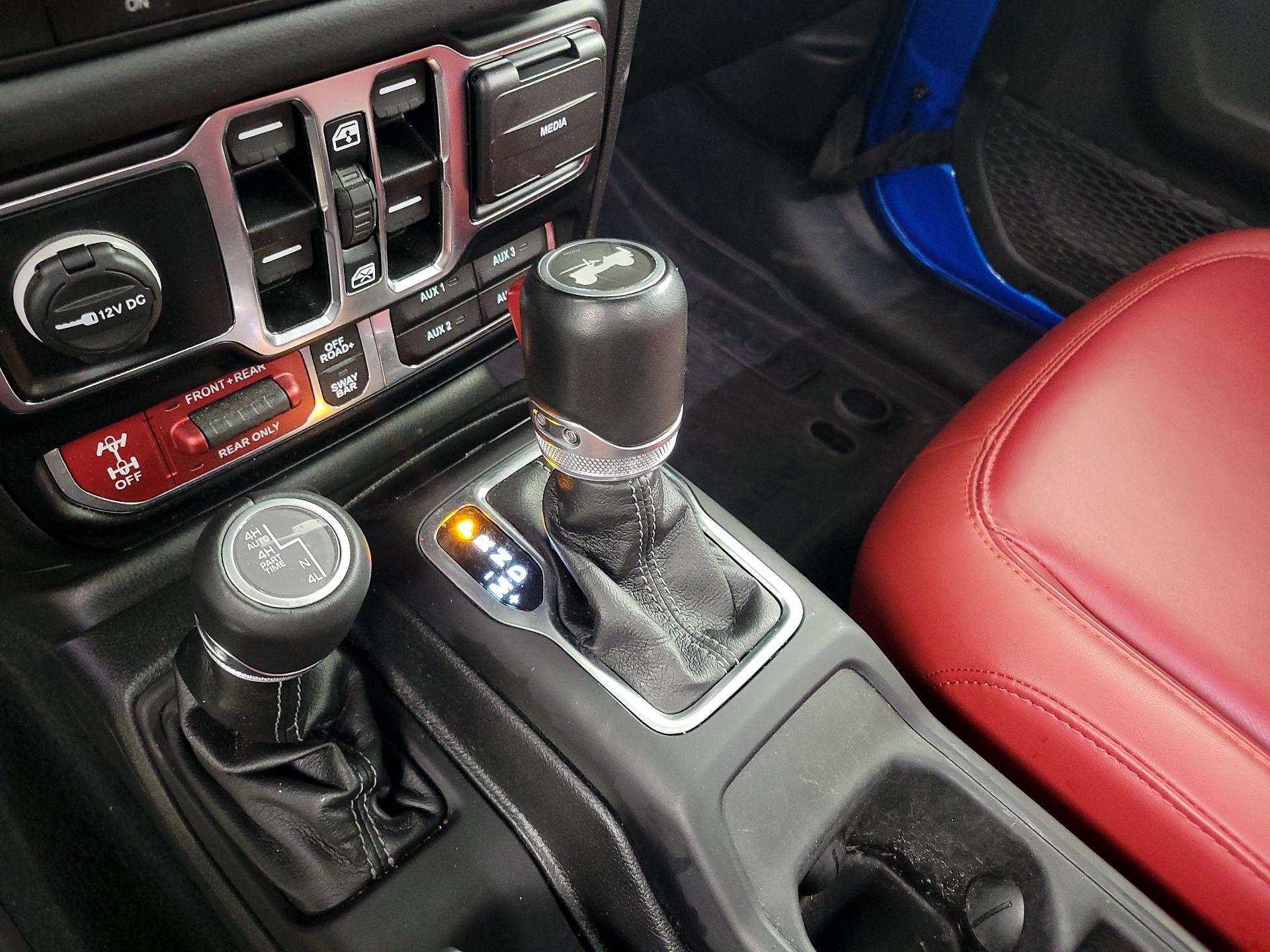 Thumbnail: 2024 Jeep Wrangler - 18