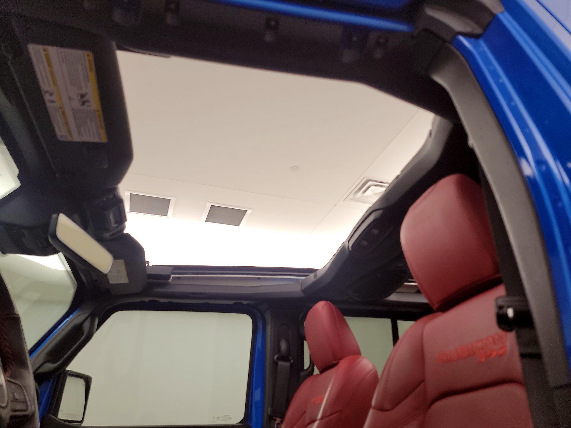 Thumbnail: 2024 Jeep Wrangler - 20